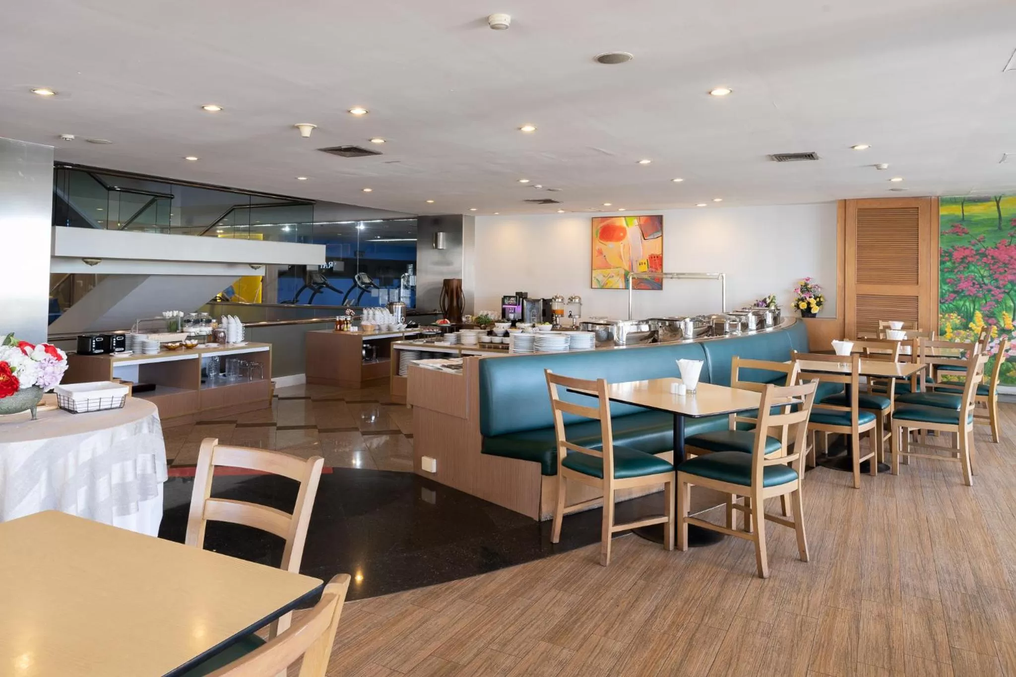 Restaurant/places to eat in Riverine Place Hotel and Residence