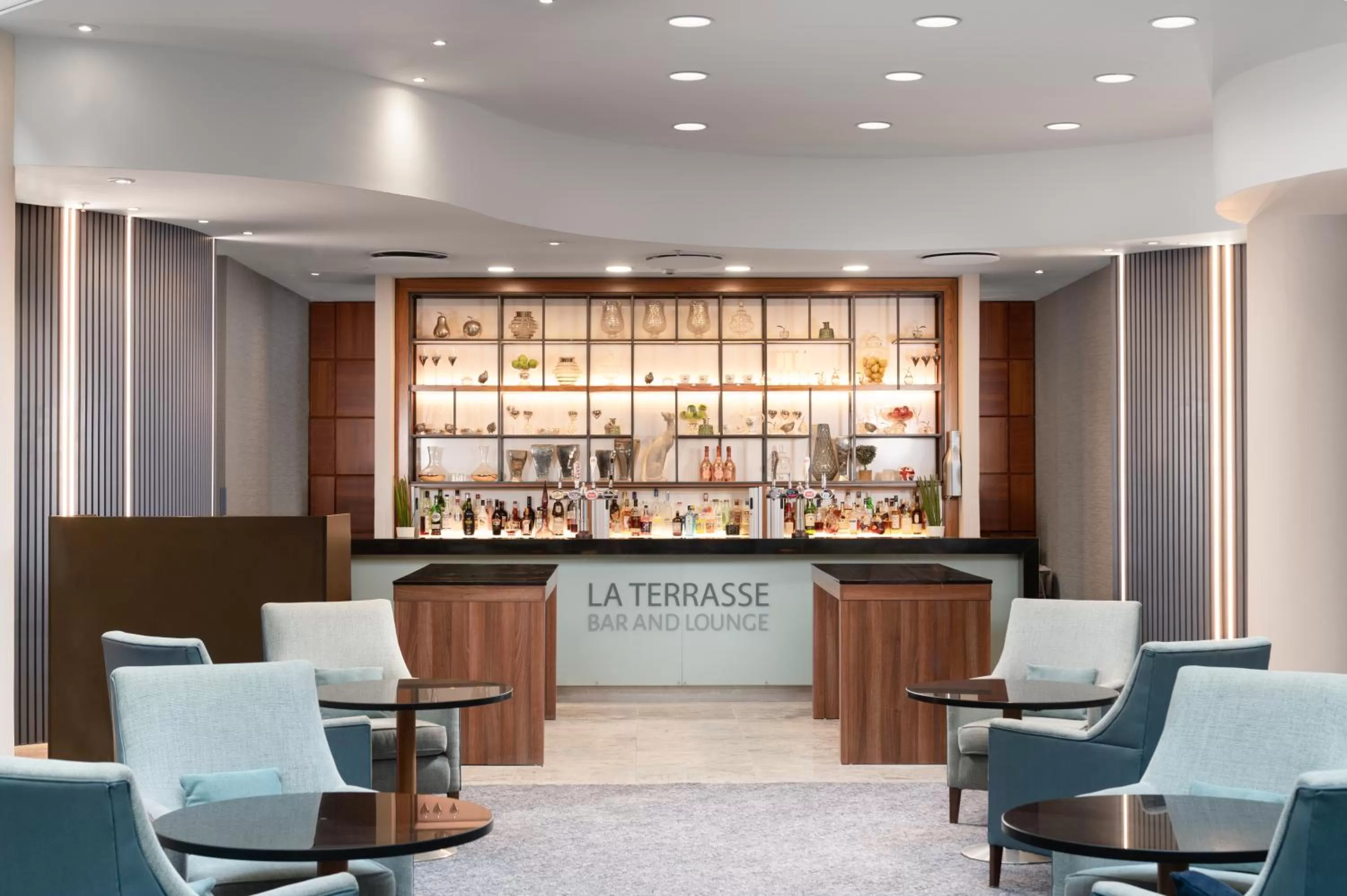 Restaurant/places to eat in Sofitel London Gatwick