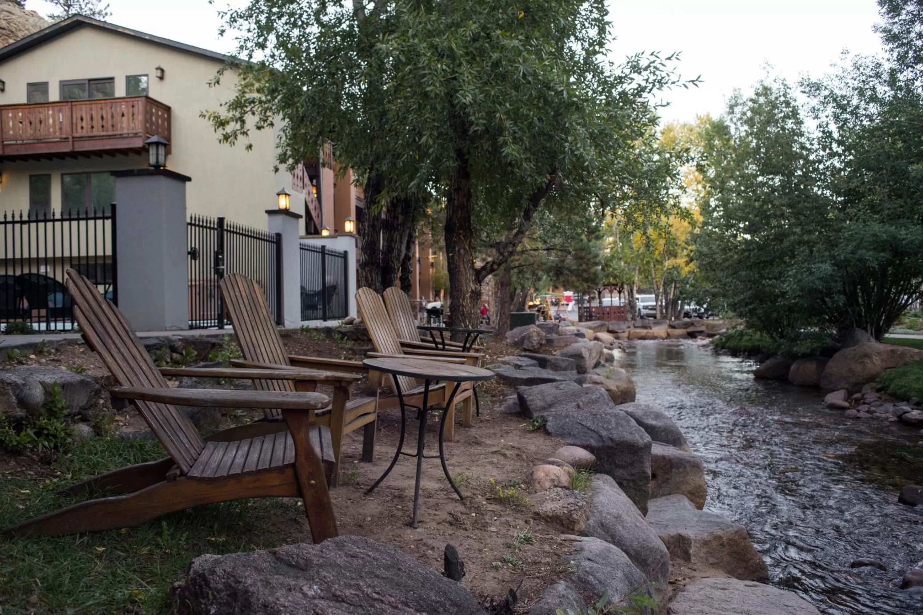 Patio in Silver Moon Inn