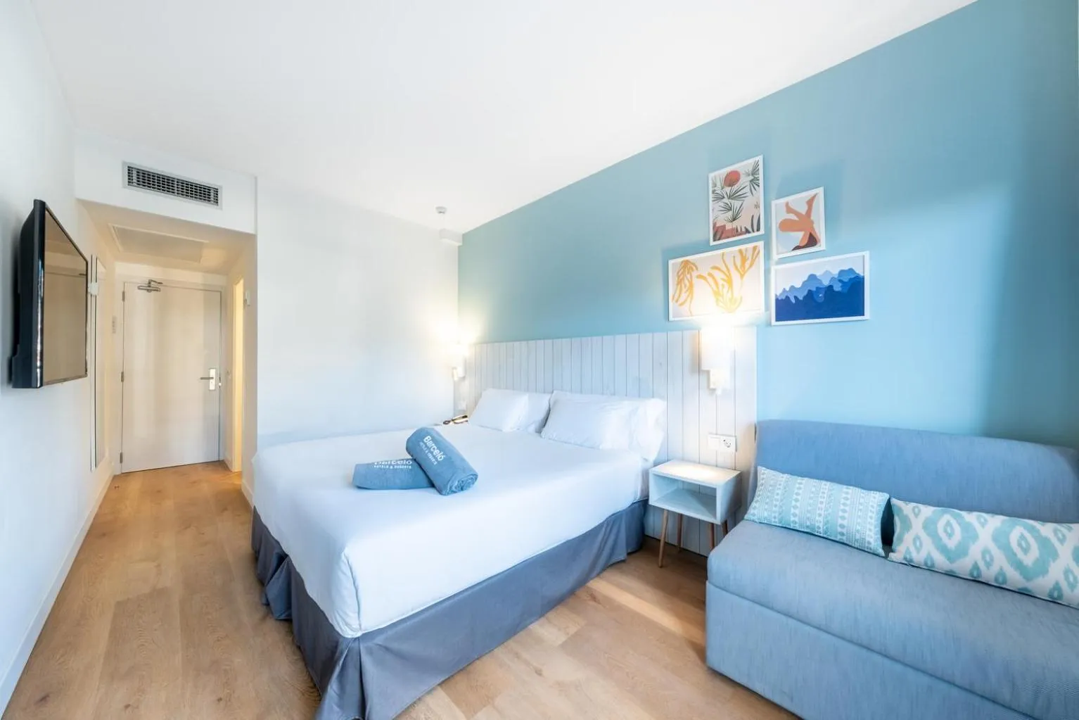 Bedroom, Bed in Barceló Ponent Beach