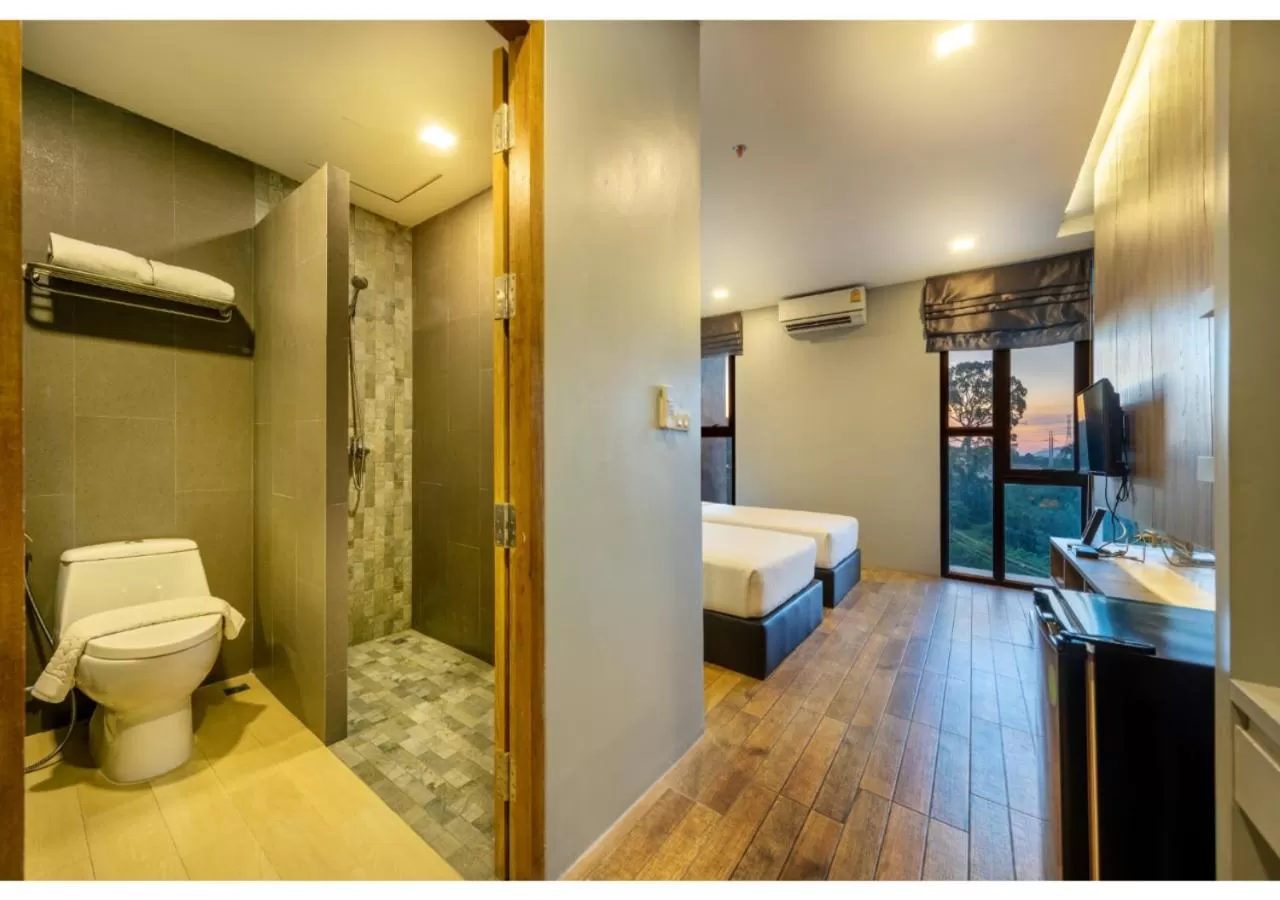 Bathroom, Bed in The Wind Hotel