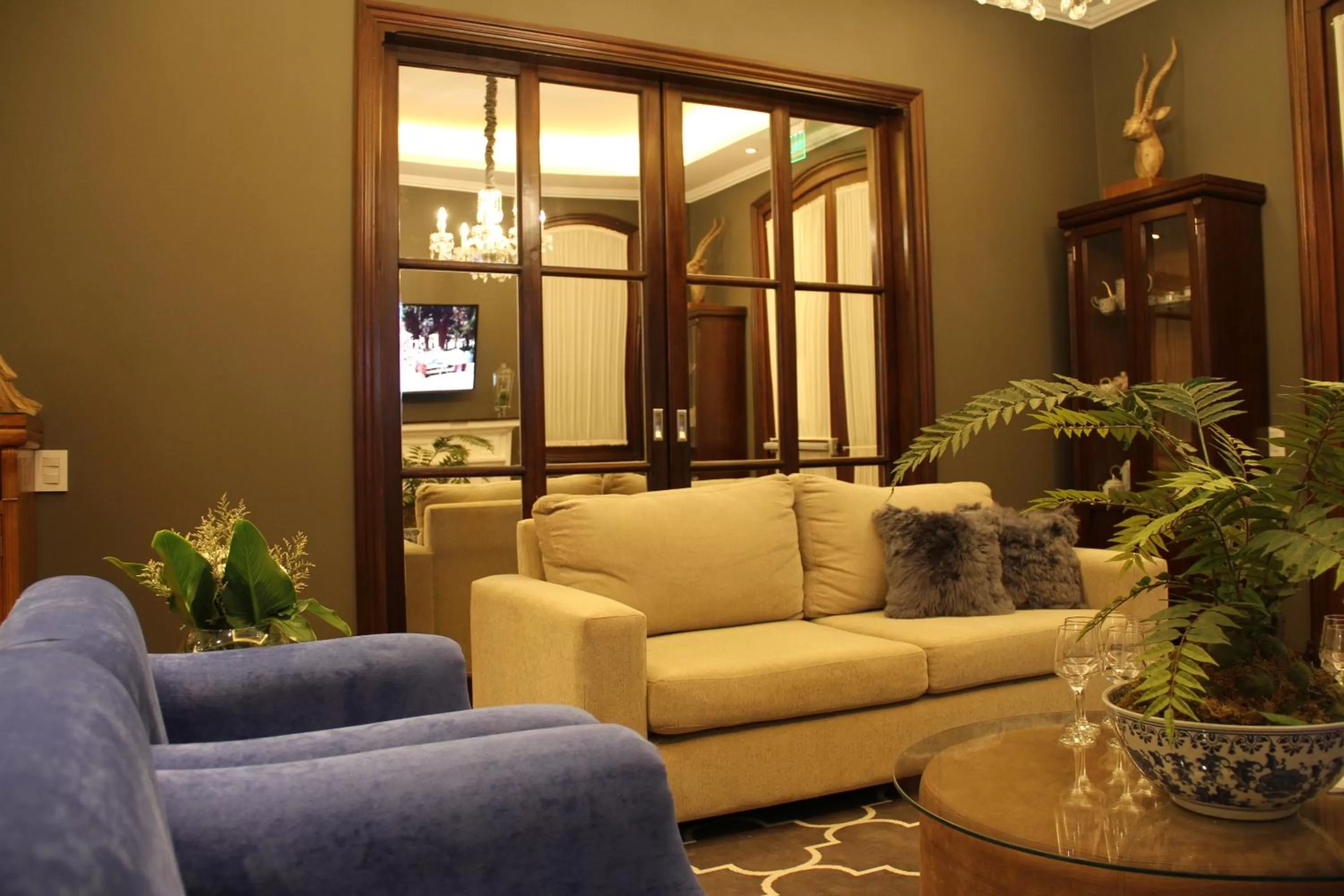 Living room, Seating Area in MG Design Hotel Boutique