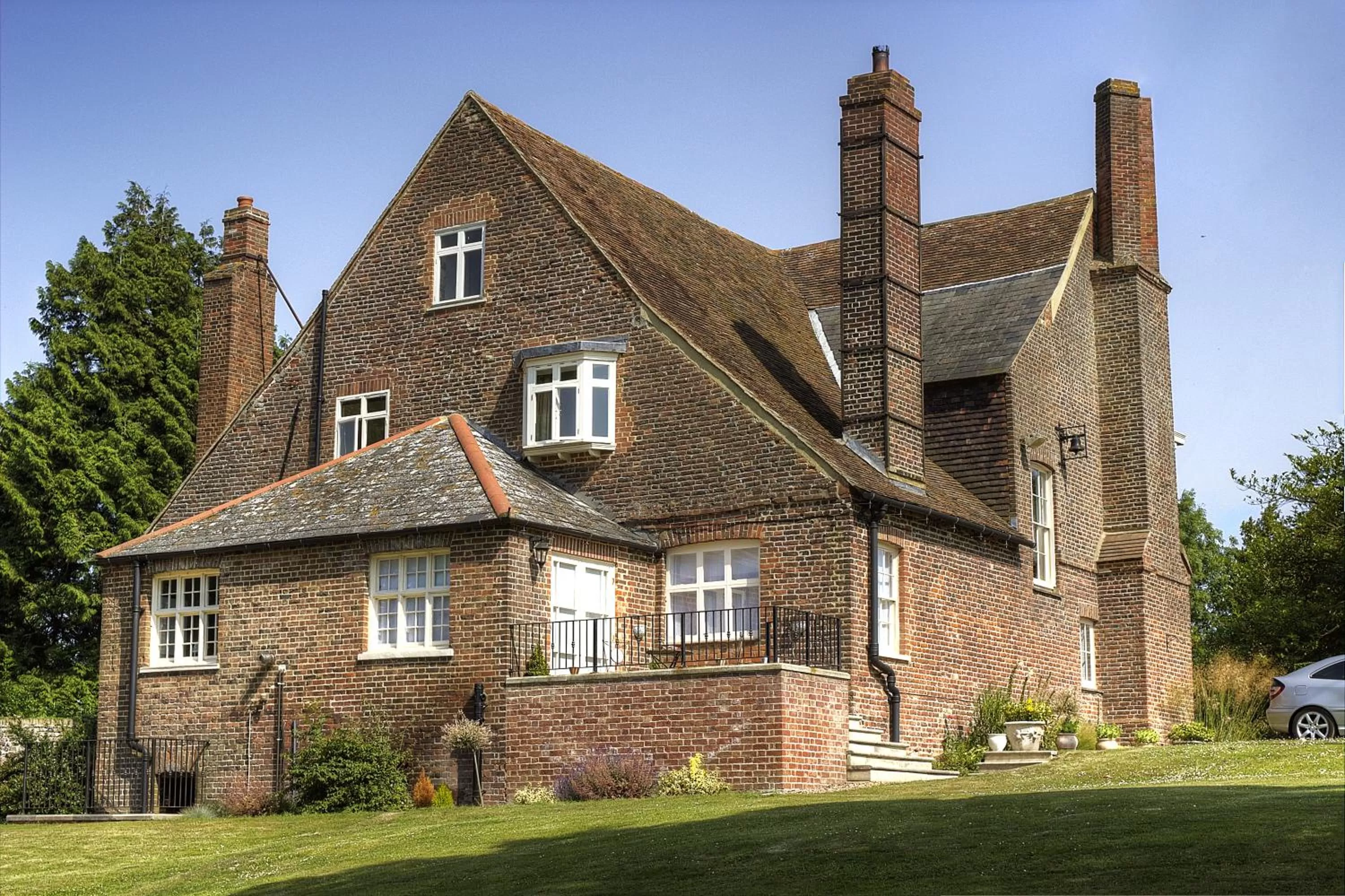 Property building in Goss Hall