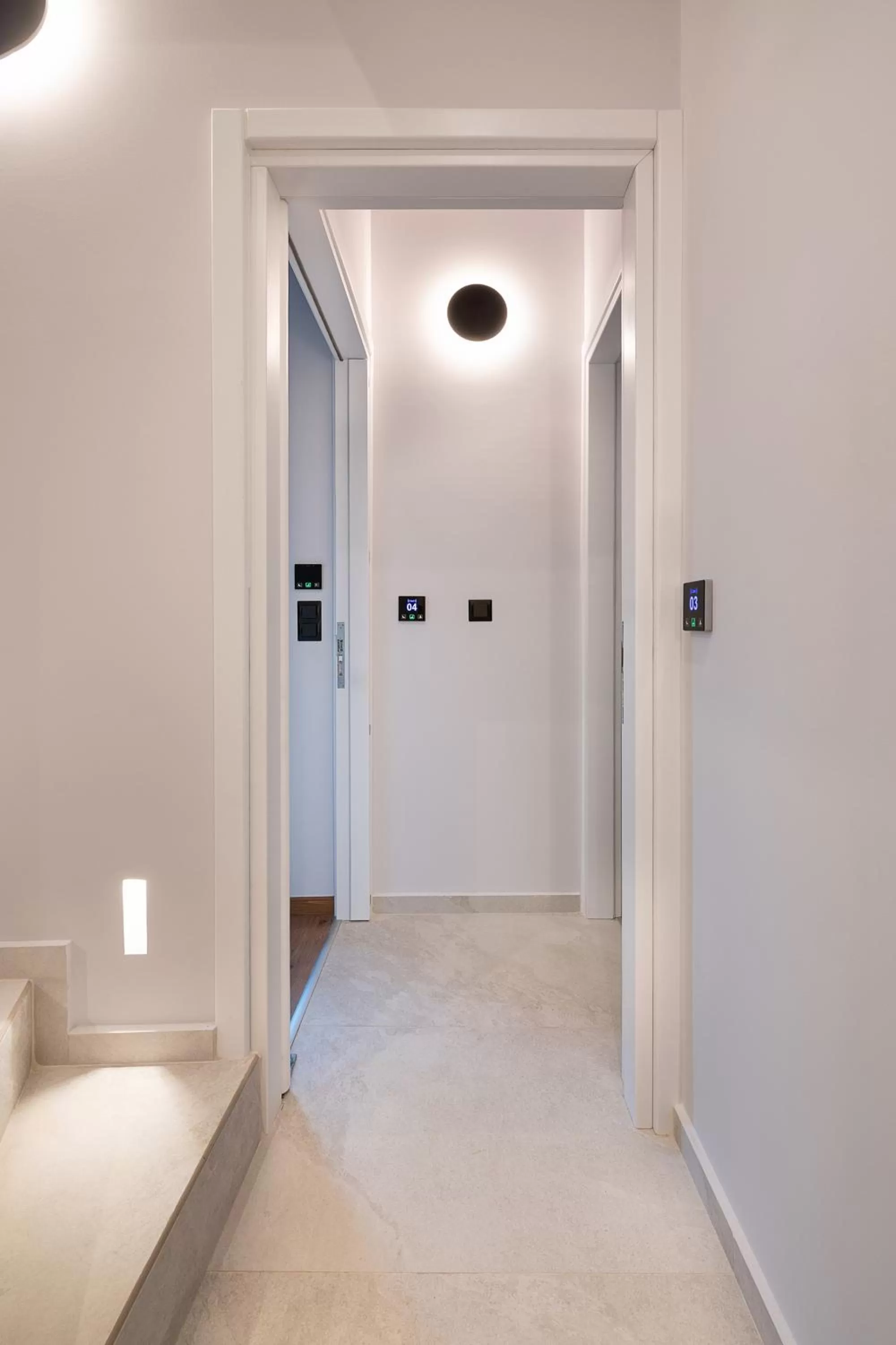 Property building in Camere Maritima