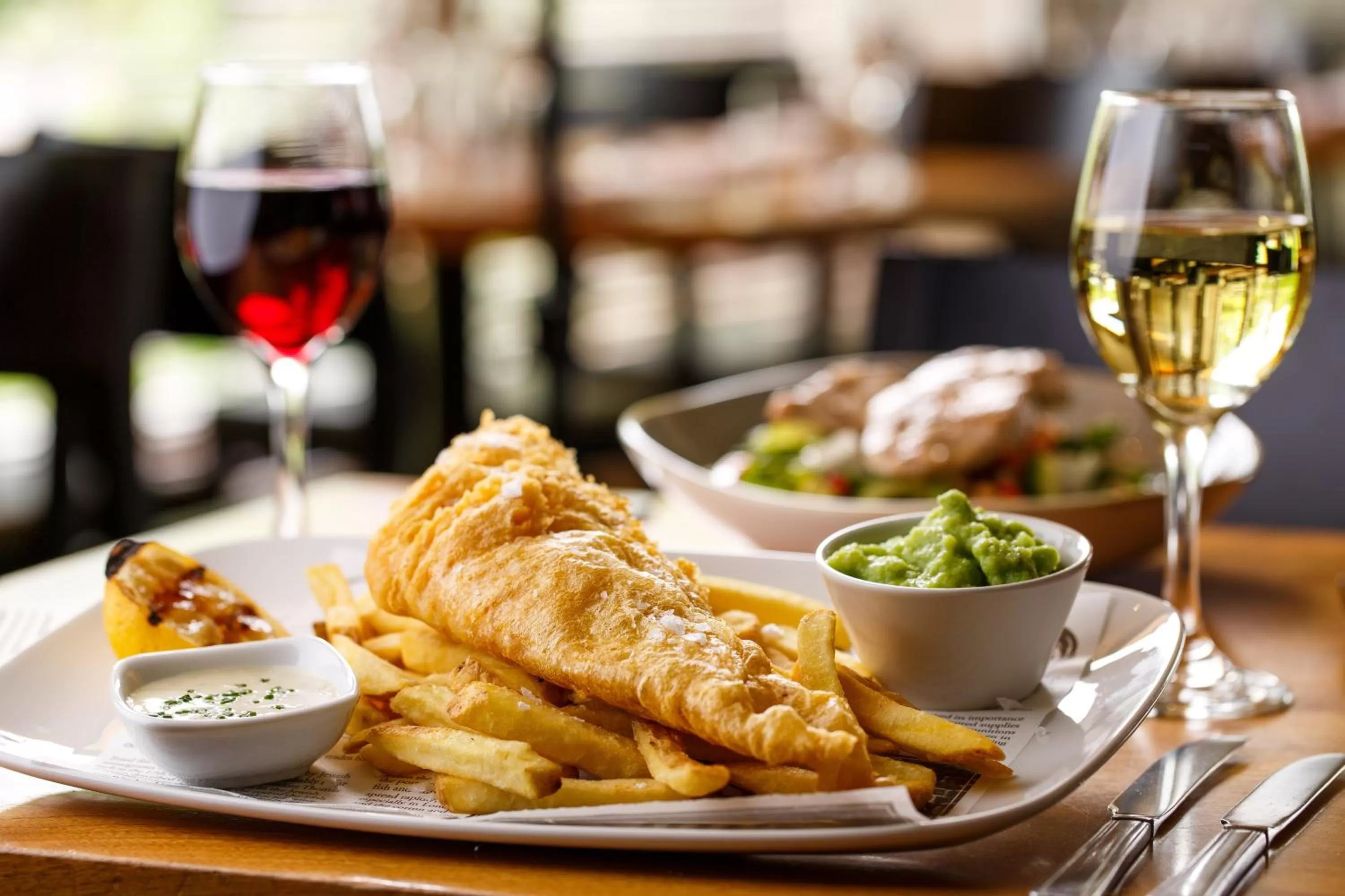 Restaurant/places to eat in Holiday Inn Basildon by IHG