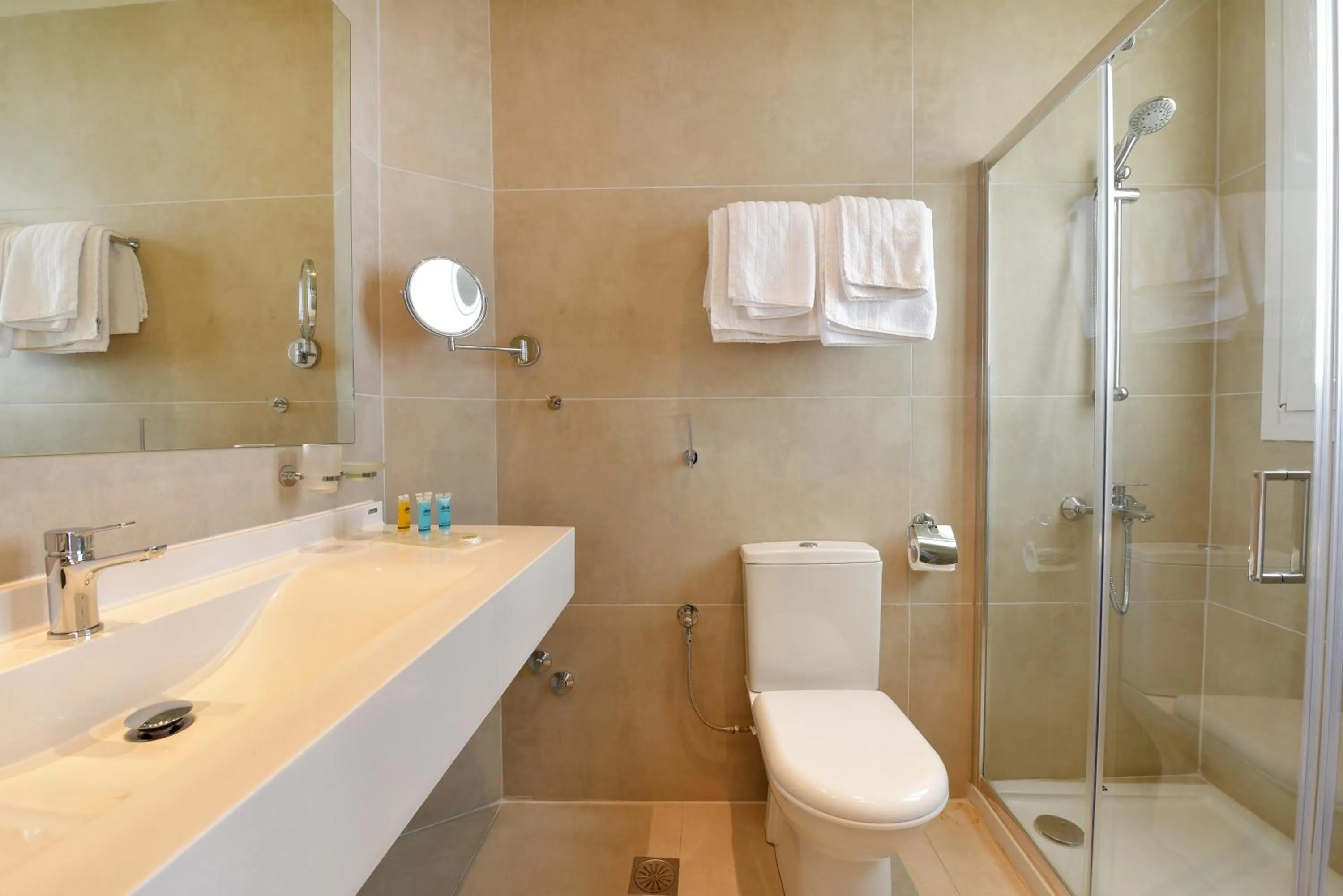 Bathroom in Hotel Hermes