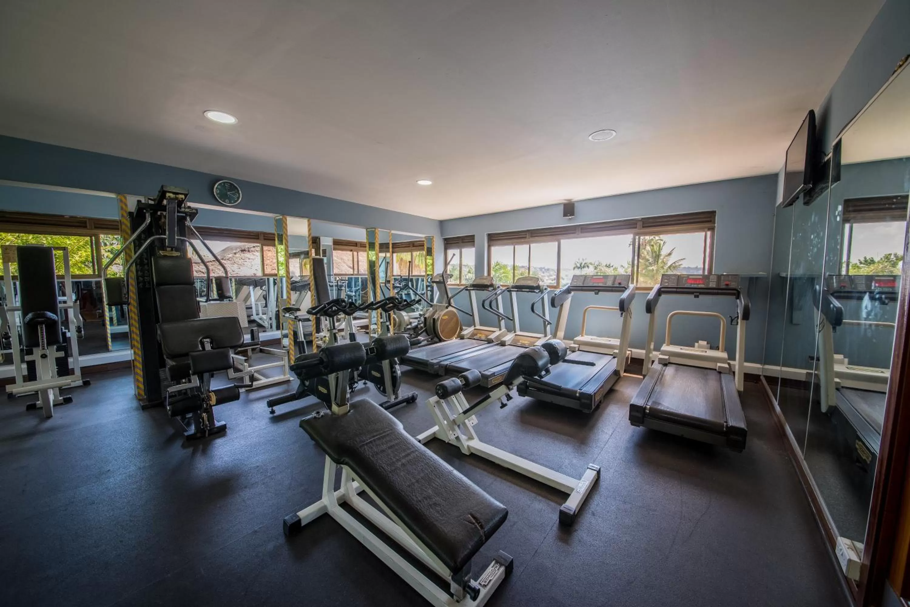 Fitness centre/facilities in Dolphin Suites