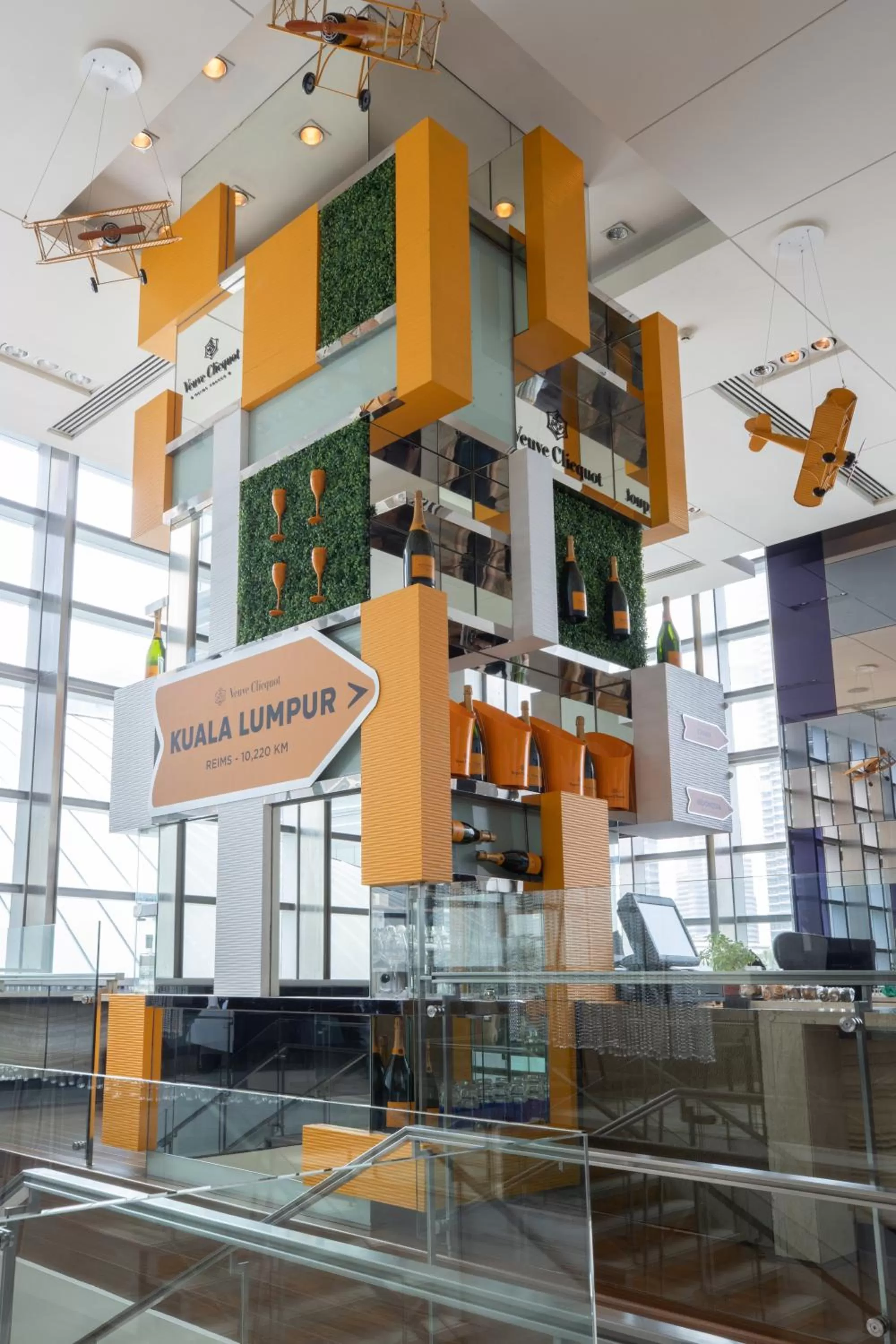 Restaurant/places to eat in Traders Hotel, Kuala Lumpur