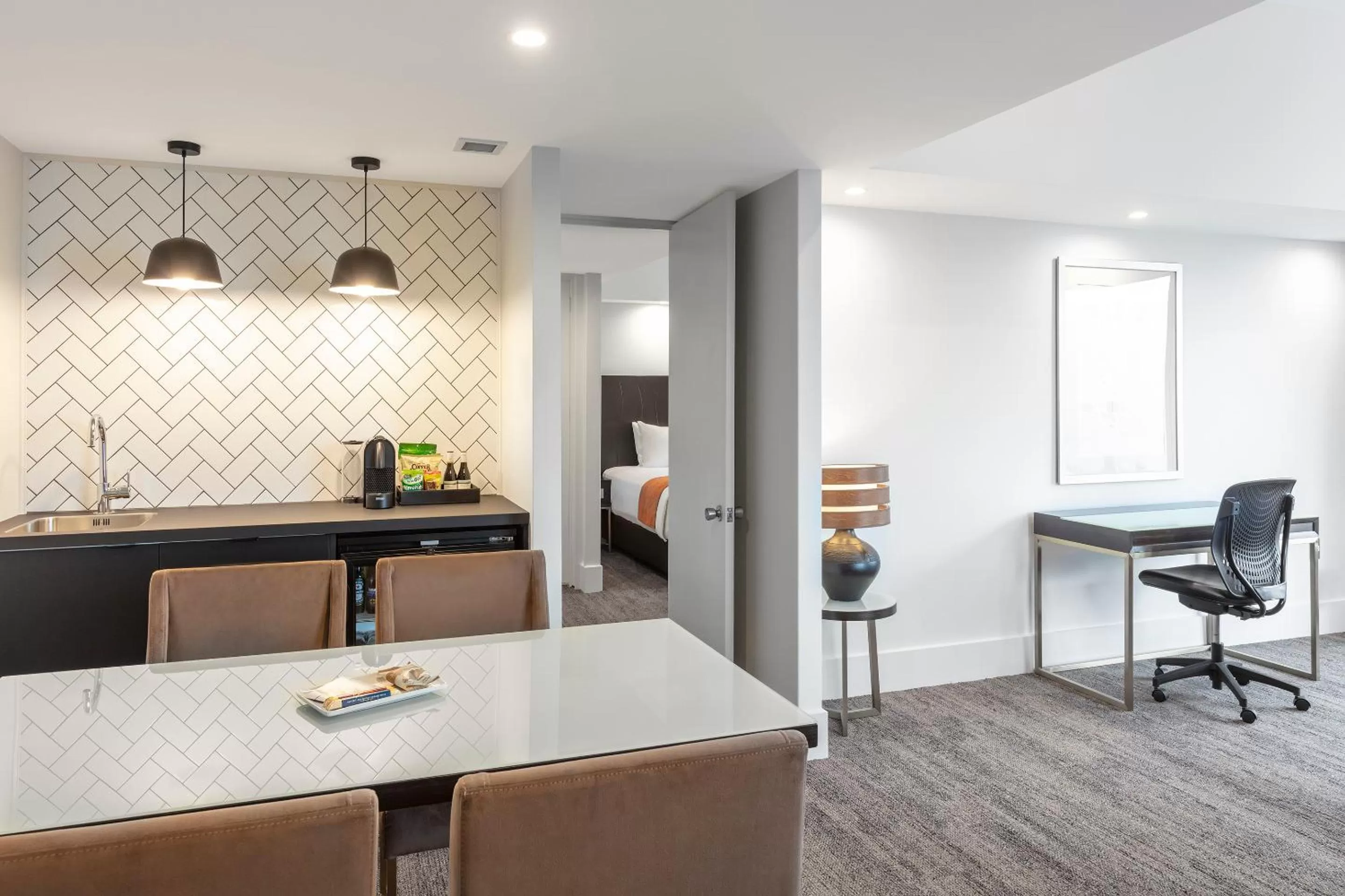 Coffee/tea facilities in James Cook Hotel Grand Chancellor