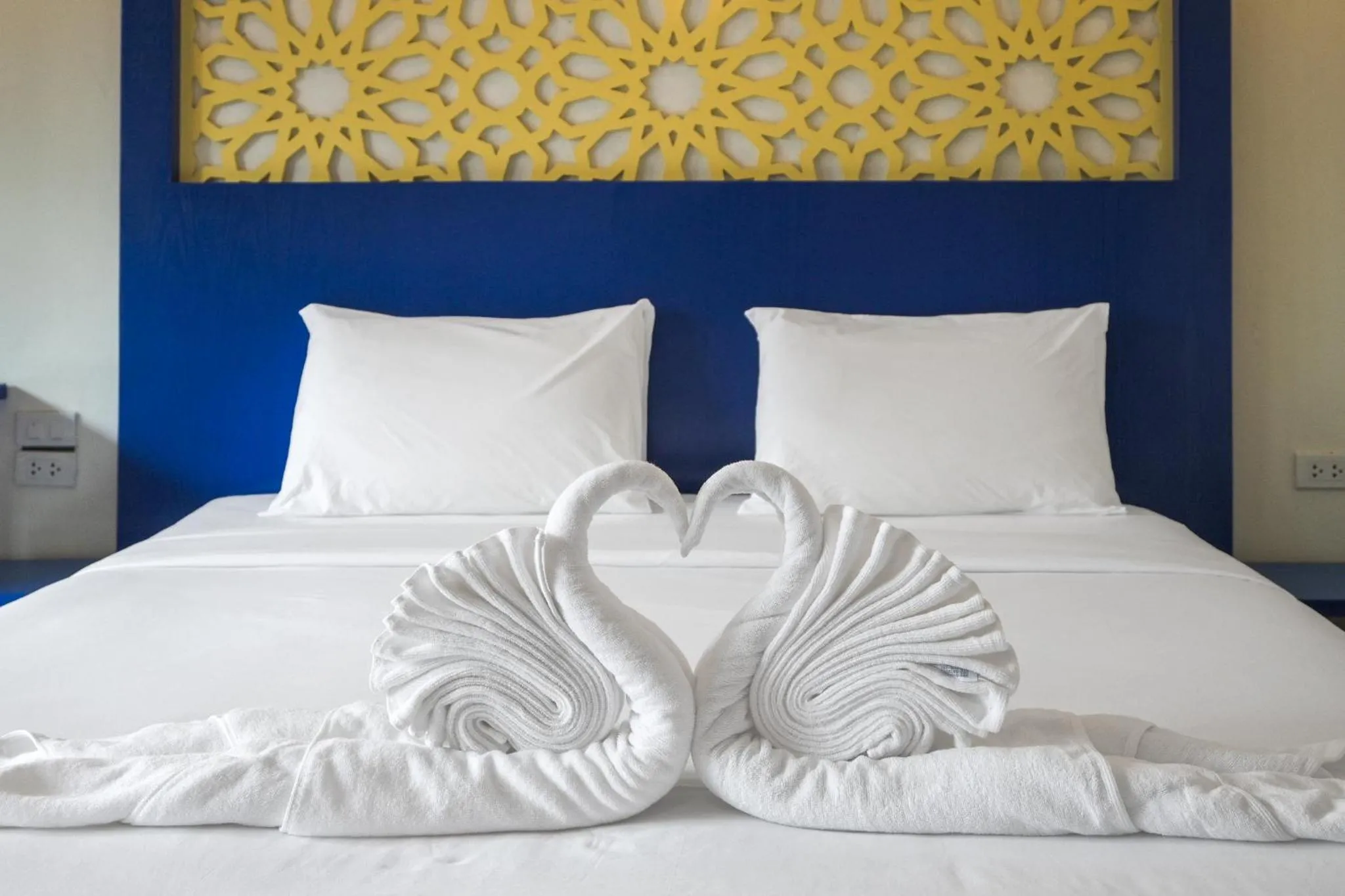 Bed in Anchanlina Hotel - SHA Plus