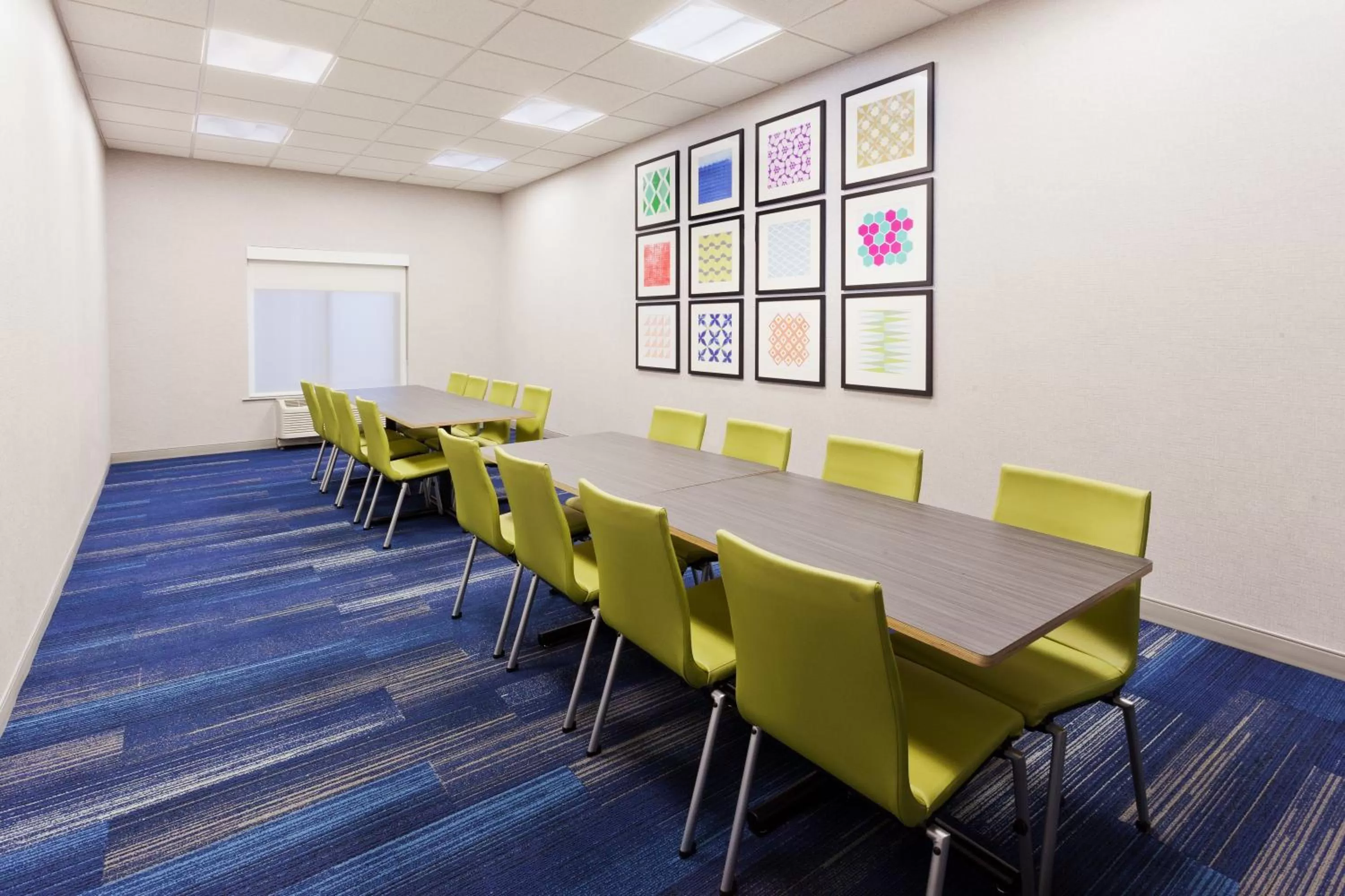 Meeting/conference room in Holiday Inn Express Hotel & Suites Montgomery Boyd-Cooper Parkway by IHG