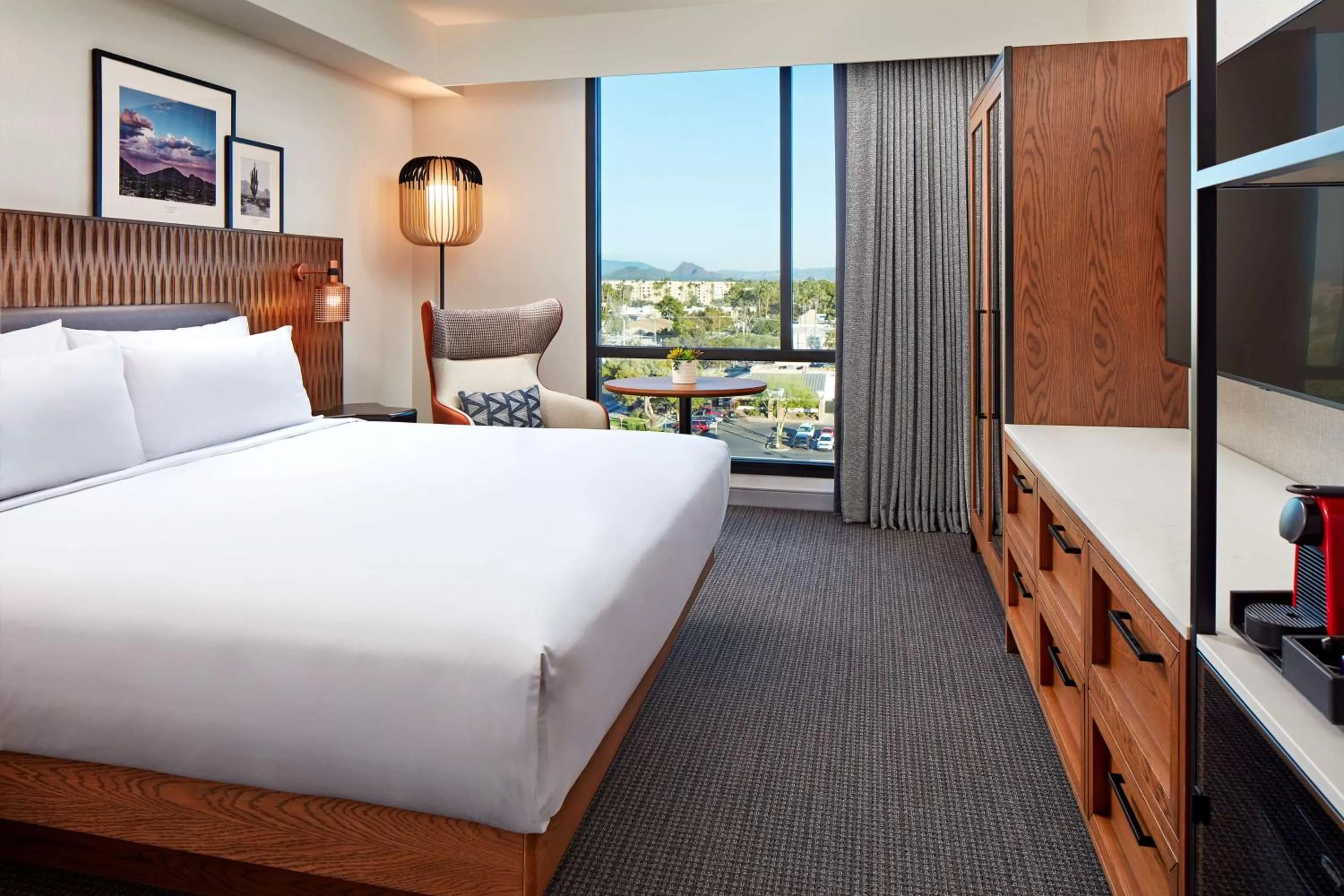 Bed in Senna House Hotel Scottsdale, Curio Collection By Hilton