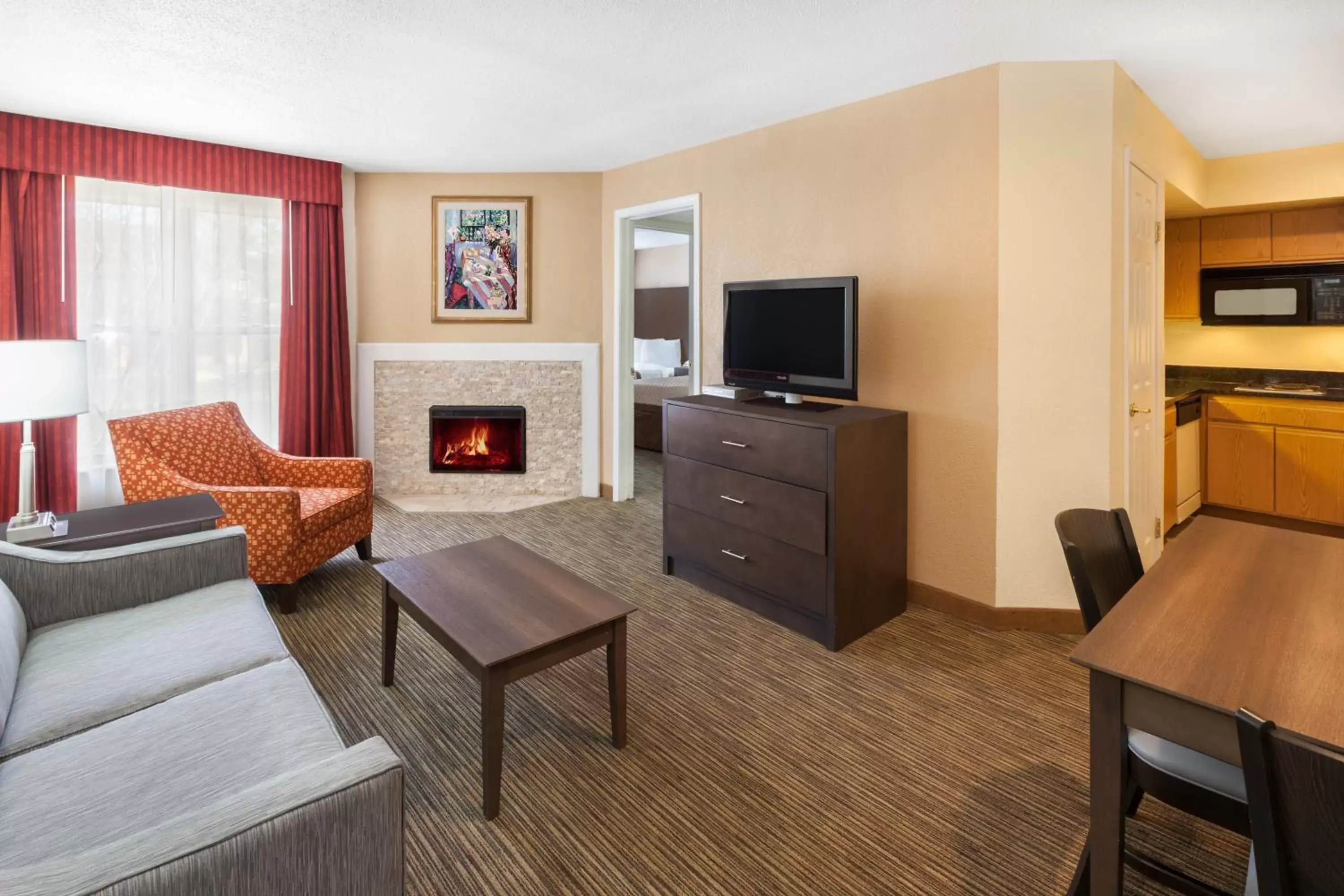 One-Bedroom Suite with Two Double Beds - Non-Smoking in Affordable Suites of America Detroit-Warren One-Bedroom Suite with Two Double Beds - Non-Smoking in Affordable Suites of America Detroit-Warren