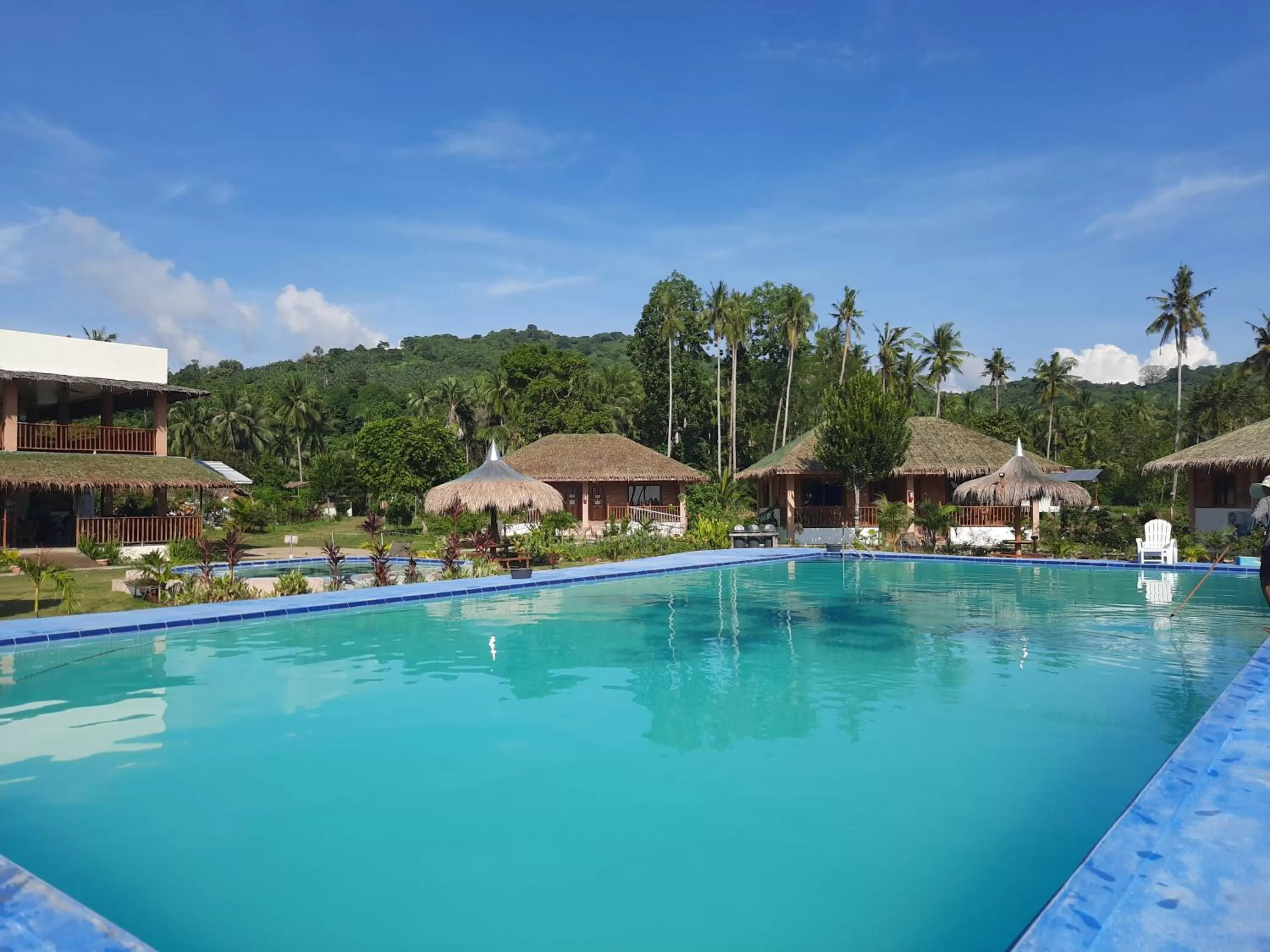 Swimming pool in Eastwind Beach Club- El Nido