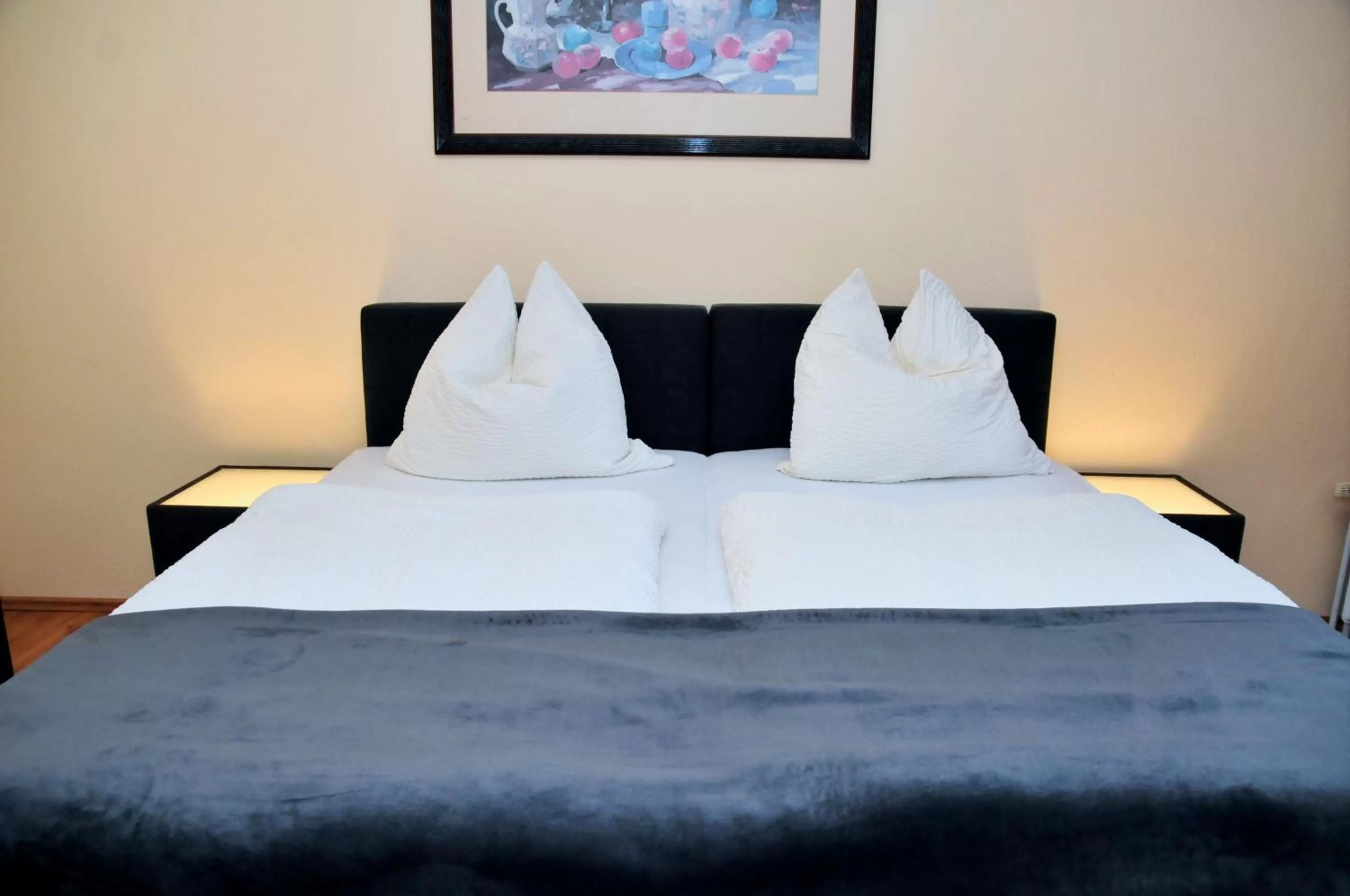 Photo of the whole room, Bed in Gästehaus beim Prinz