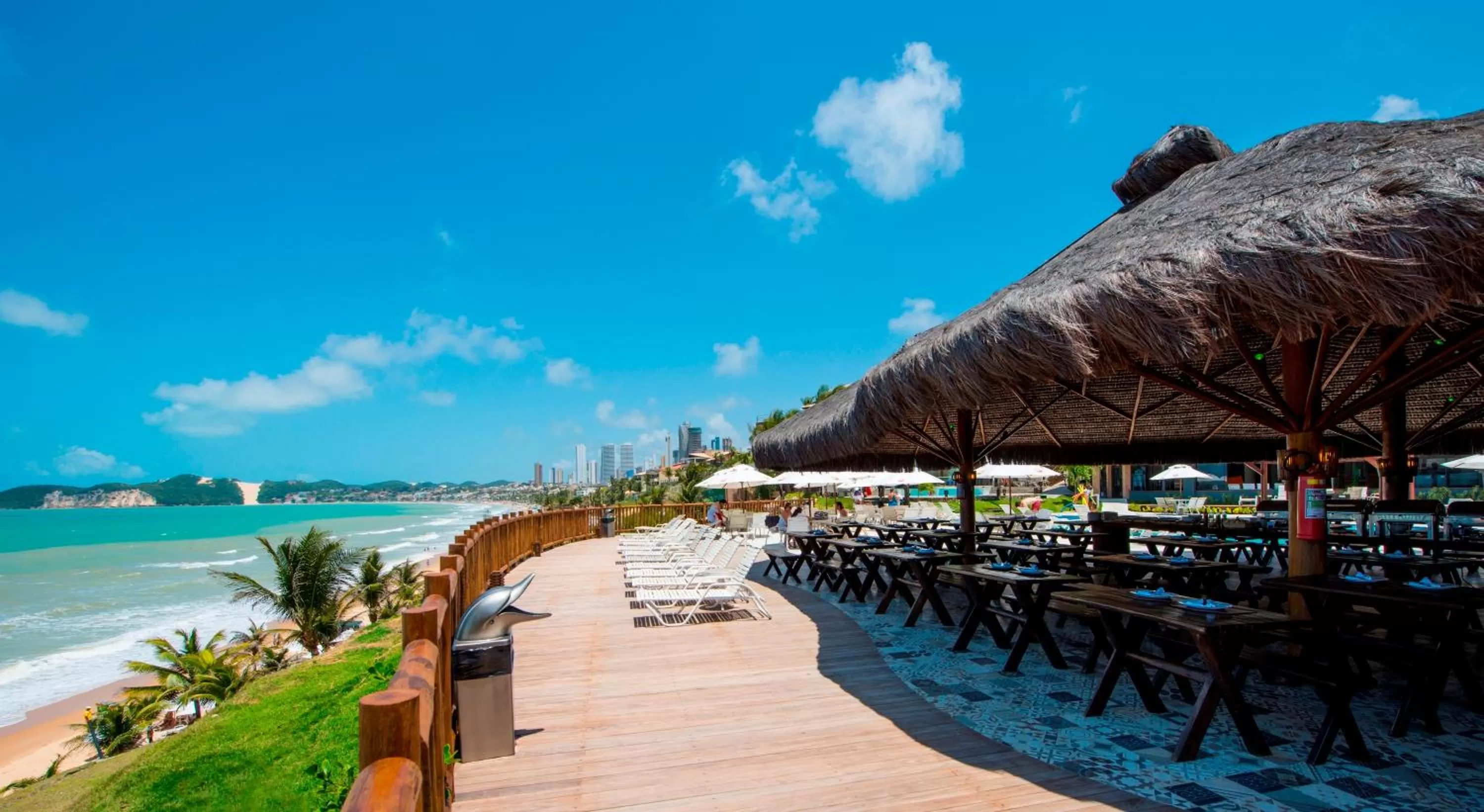 Lounge or bar in Rifoles Praia Hotel e Resort