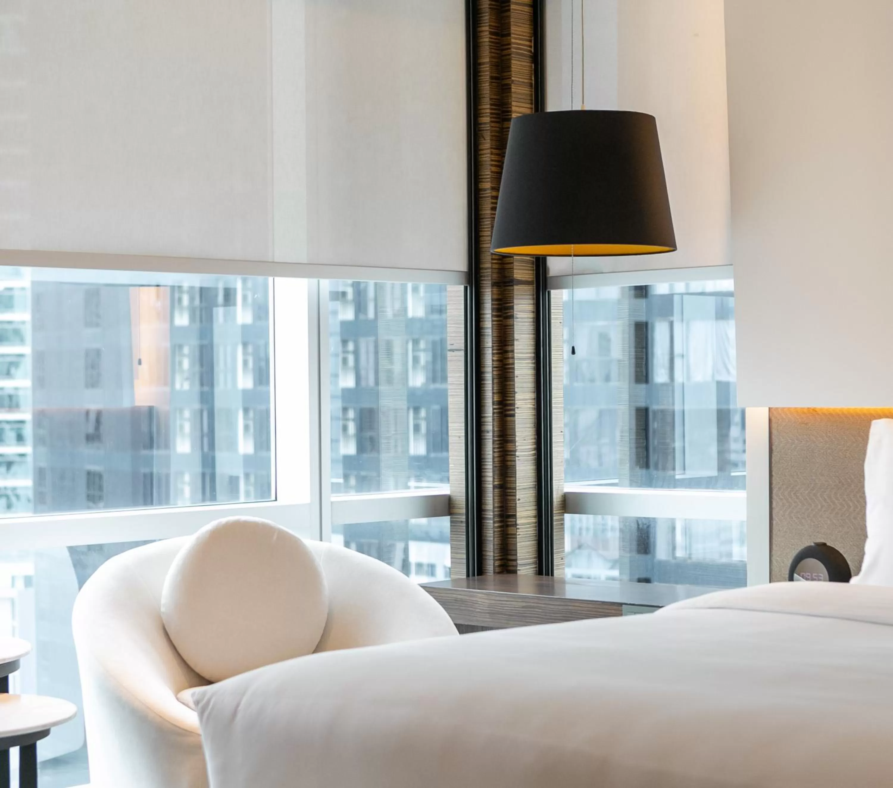 View (from property/room), Bed in Le Meridien Bangkok