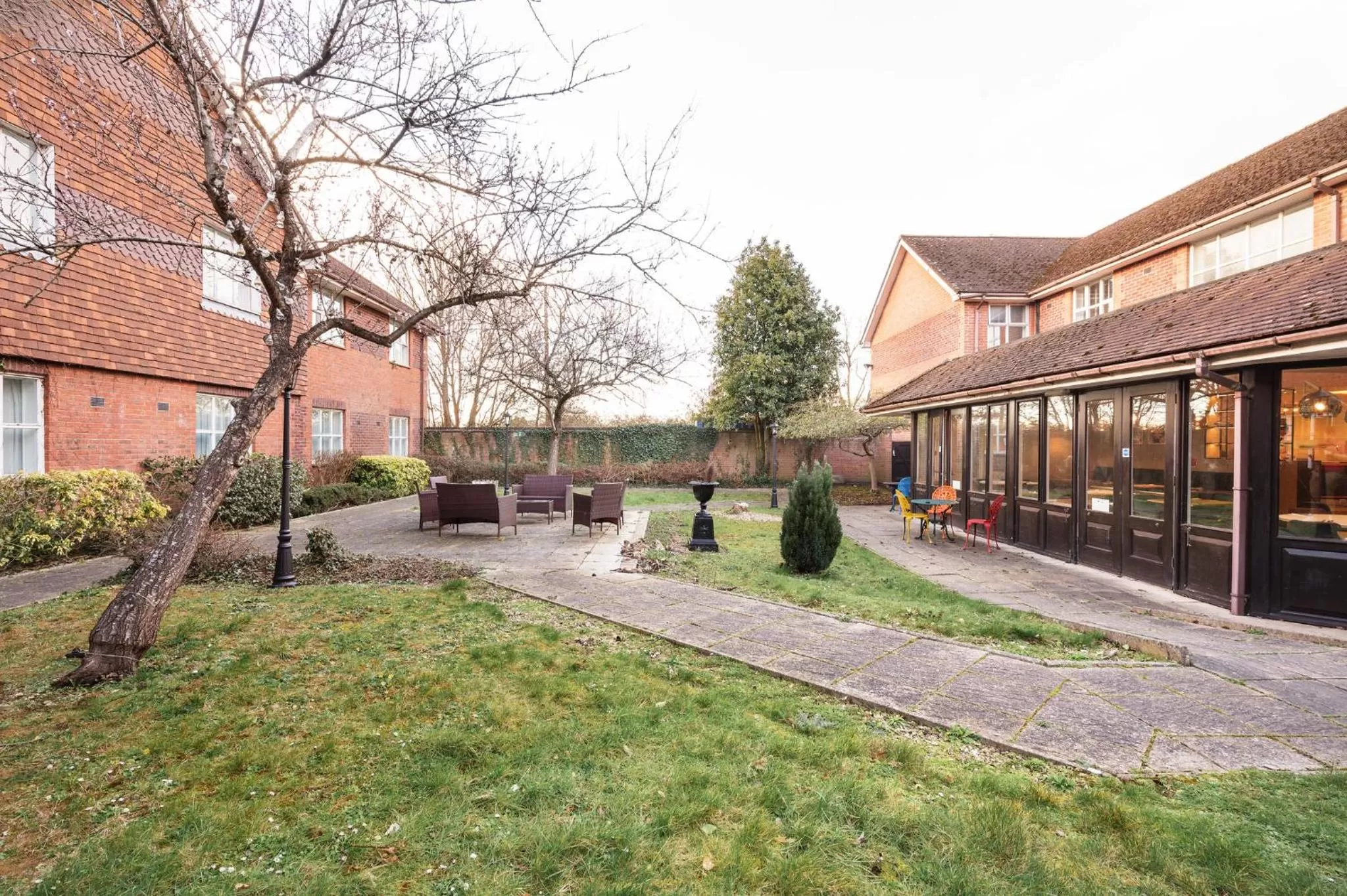 Property building in Holiday Inn Reading West by IHG