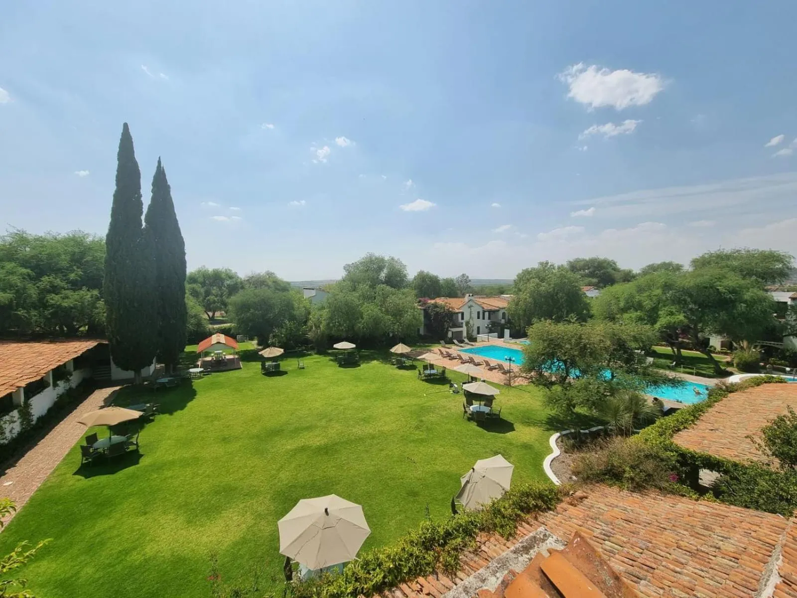 Garden view in Hotel Hacienda Taboada (Aguas Termales)