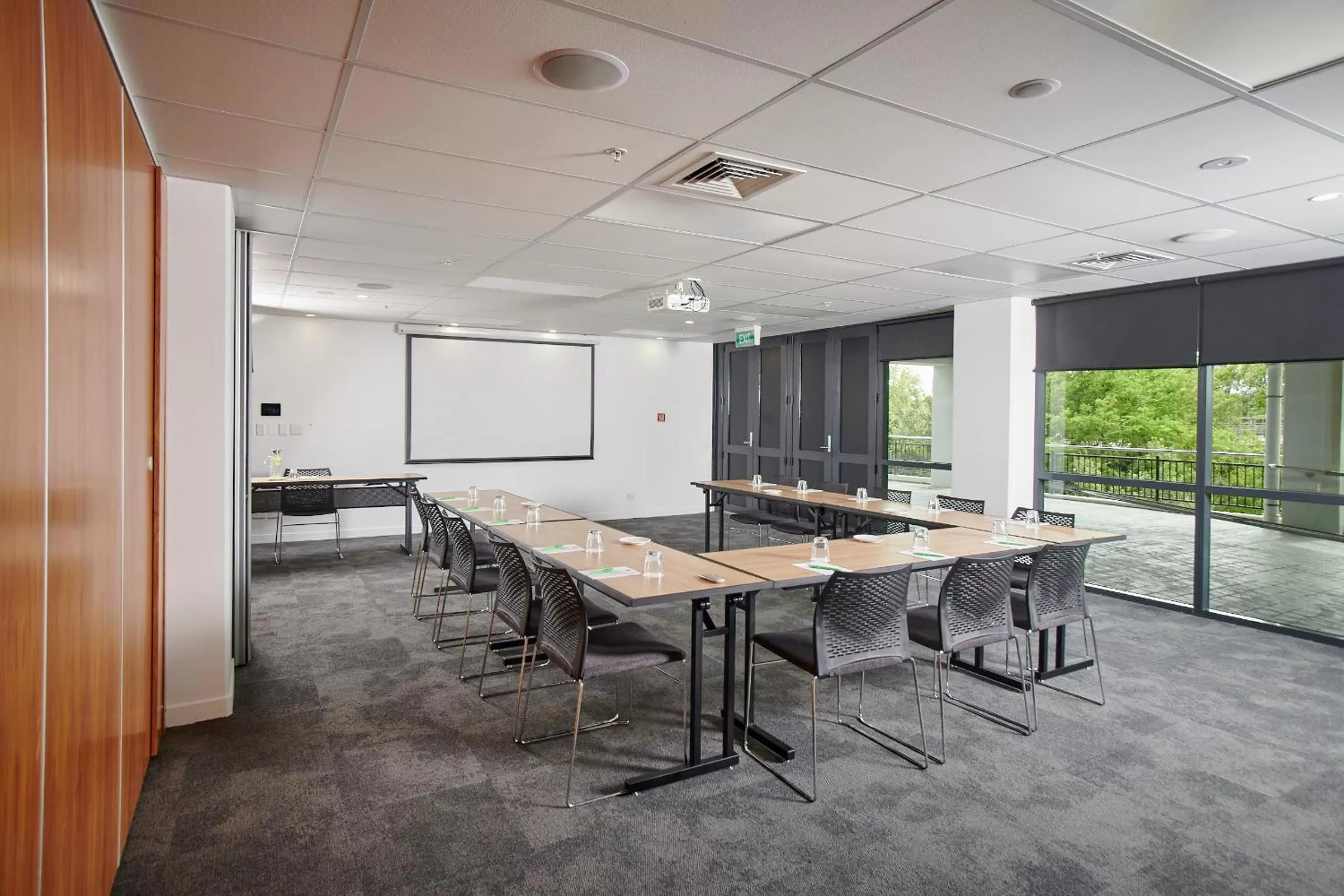 ibis Hamilton Tainui