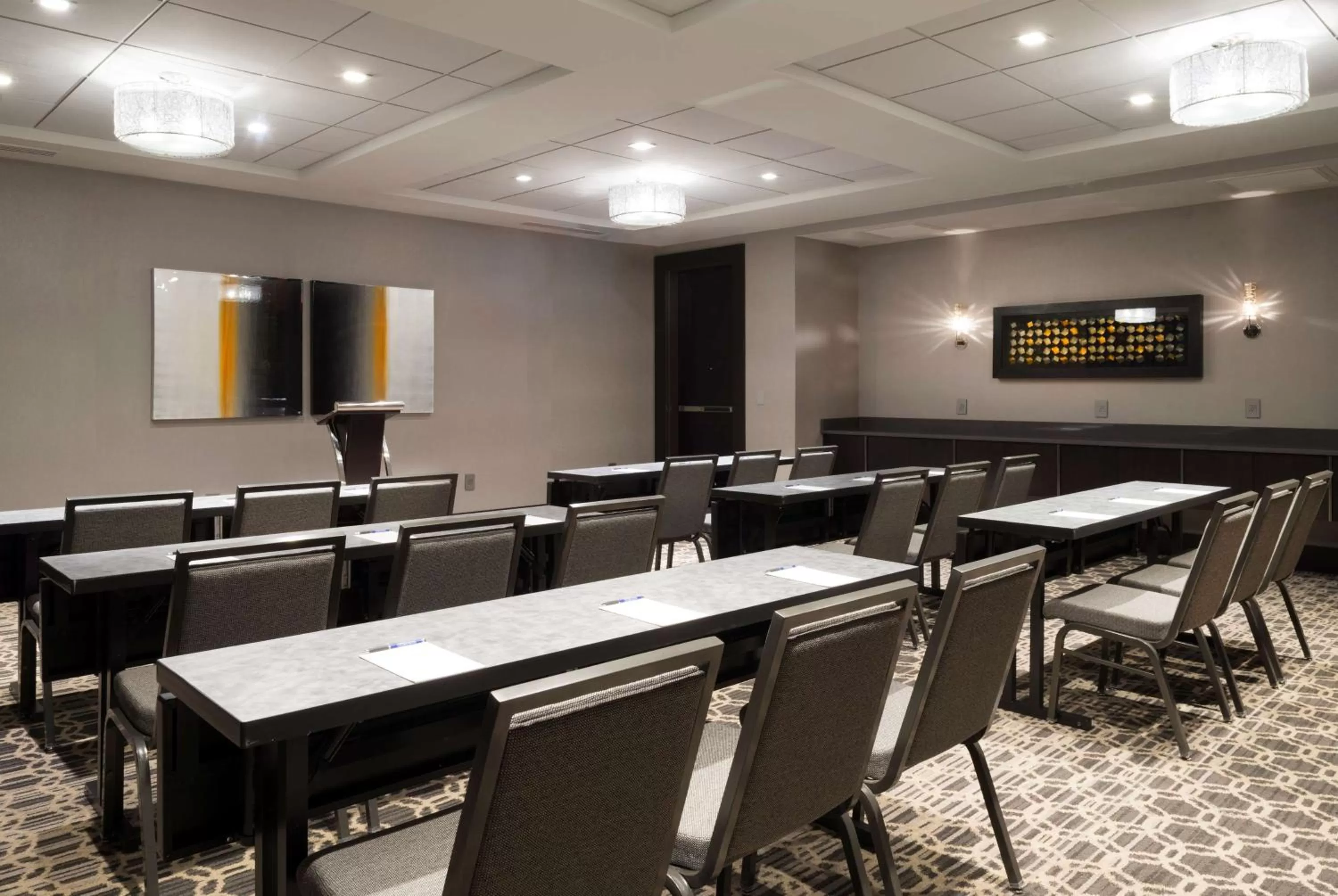 Meeting/conference room in Hampton Inn & Suites Bridgewater, NJ