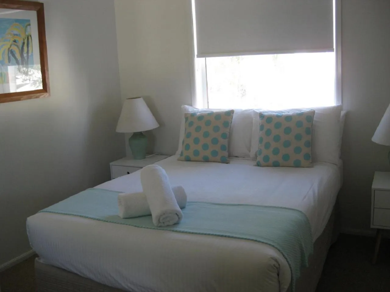 Bed in Noosa Entrance Waterfront Resort