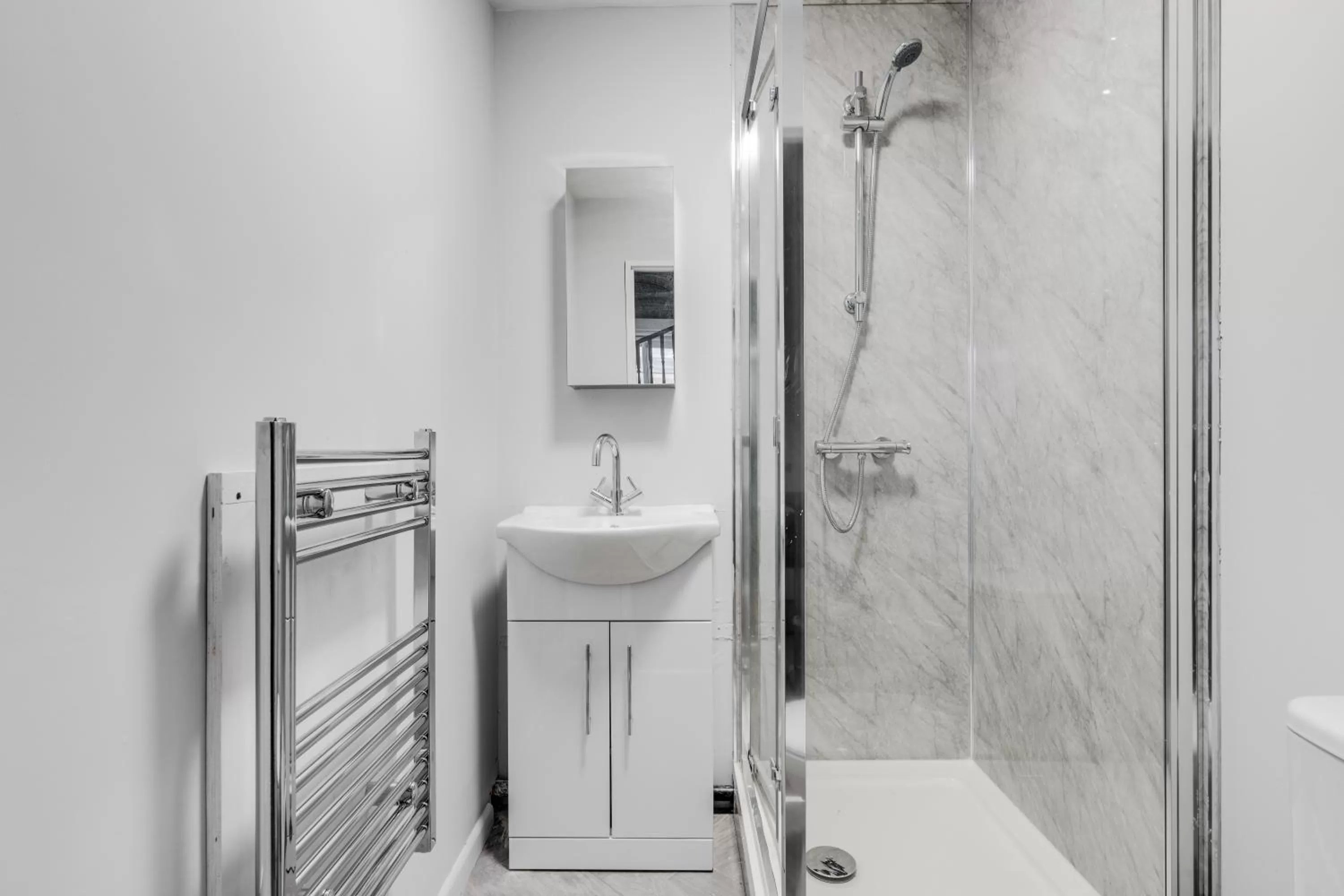 Bathroom in Stanley St Suites By GuestFirst