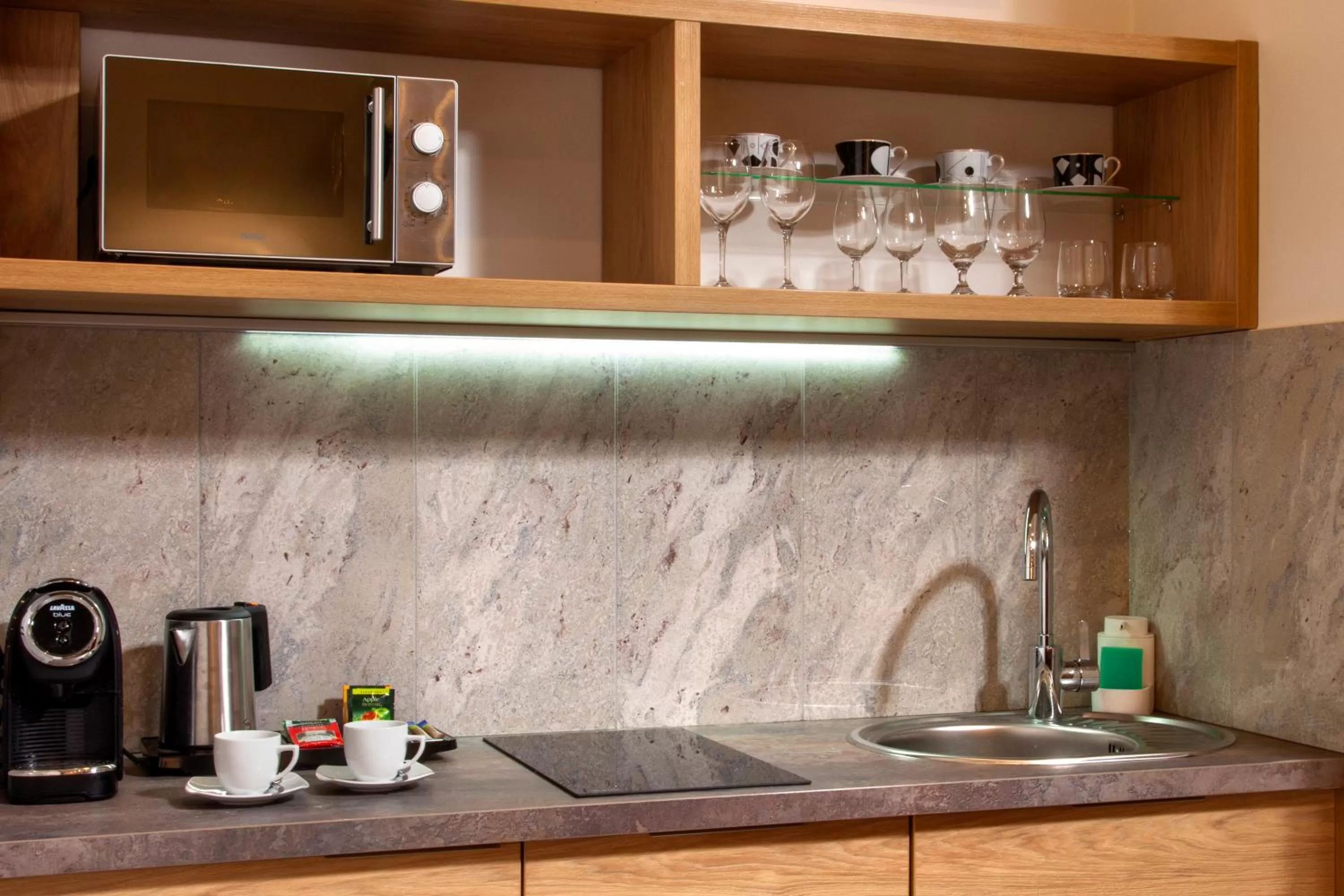 Coffee/tea facilities in Portal House Apartments