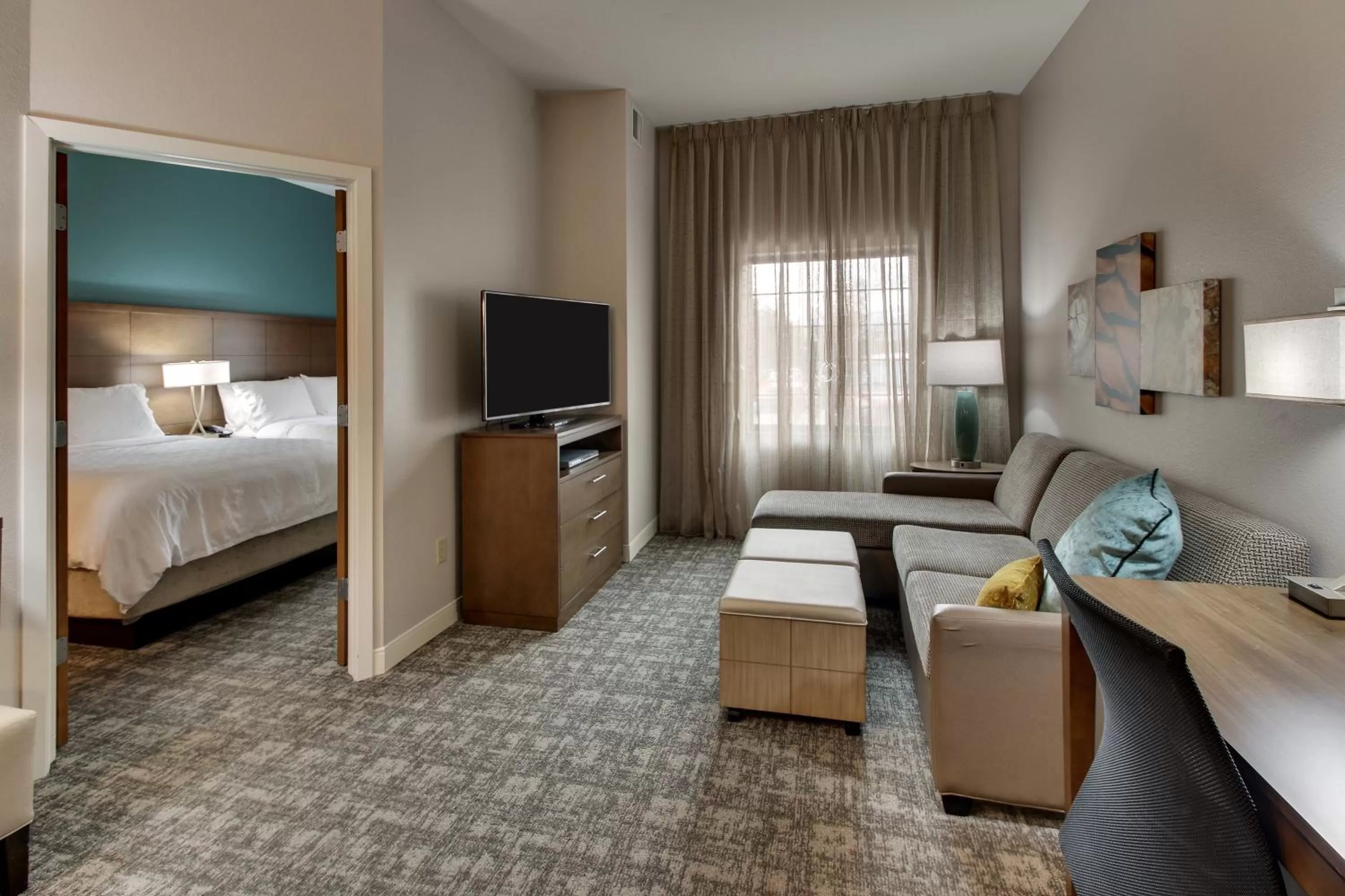 Photo of the whole room, Bed in Staybridge Suites Missoula by IHG