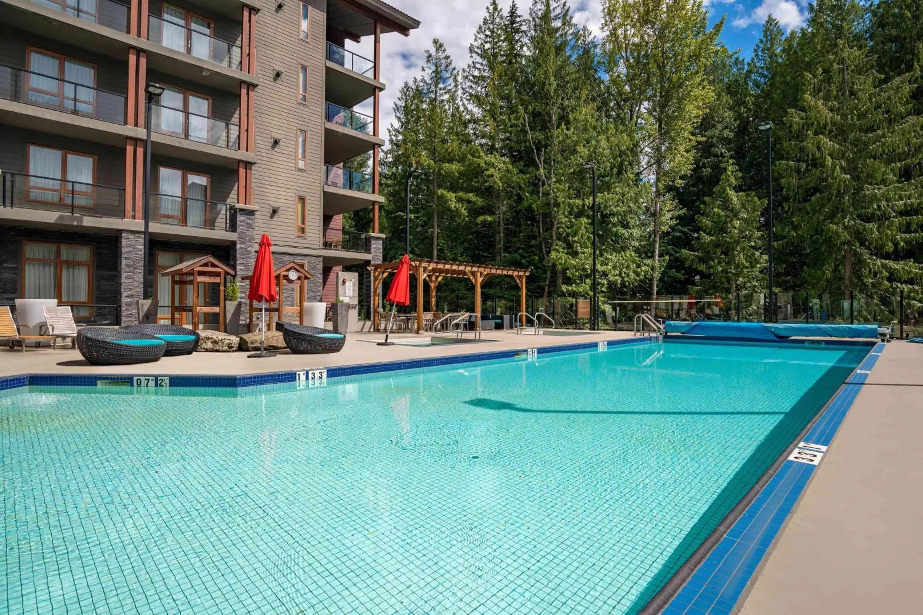 Swimming pool in Sutton Place Hotel Revelstoke Mountain Resort