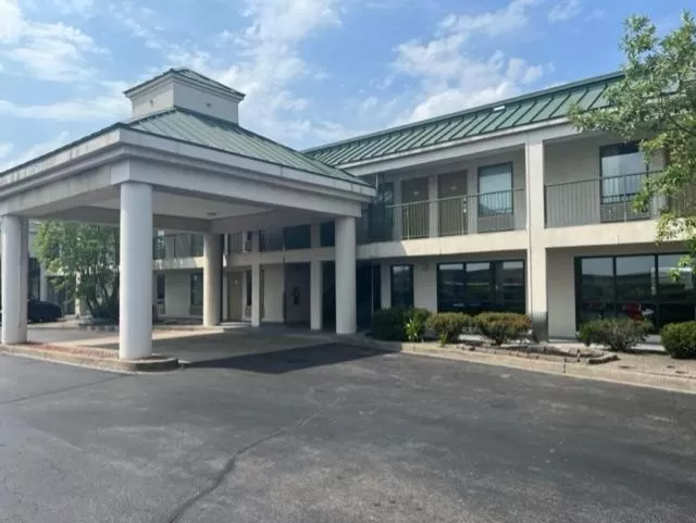 Studio 6 Suites Louisville KY Airport/Expo Center