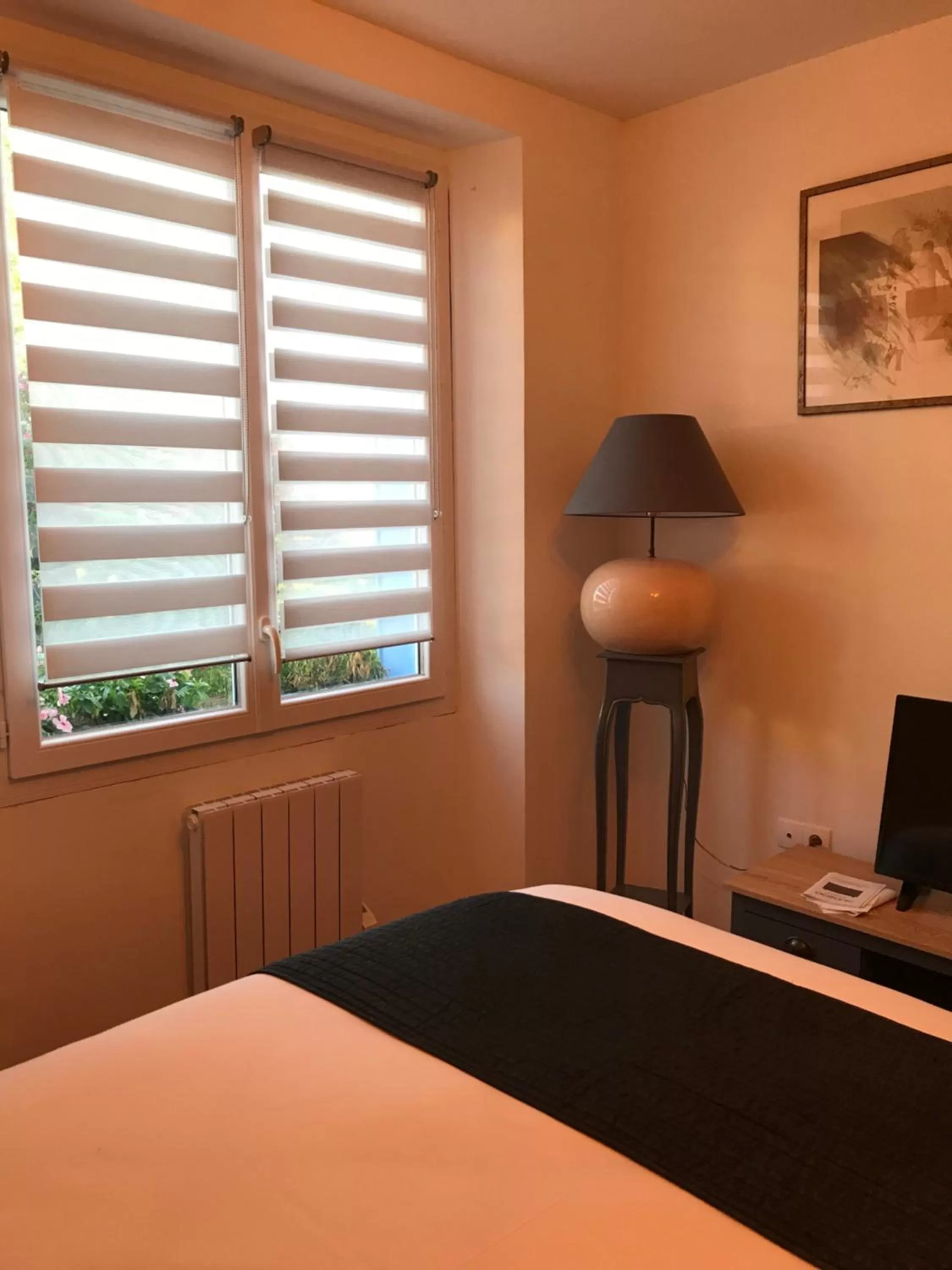 Bedroom, Bed in Avenue de la Gare