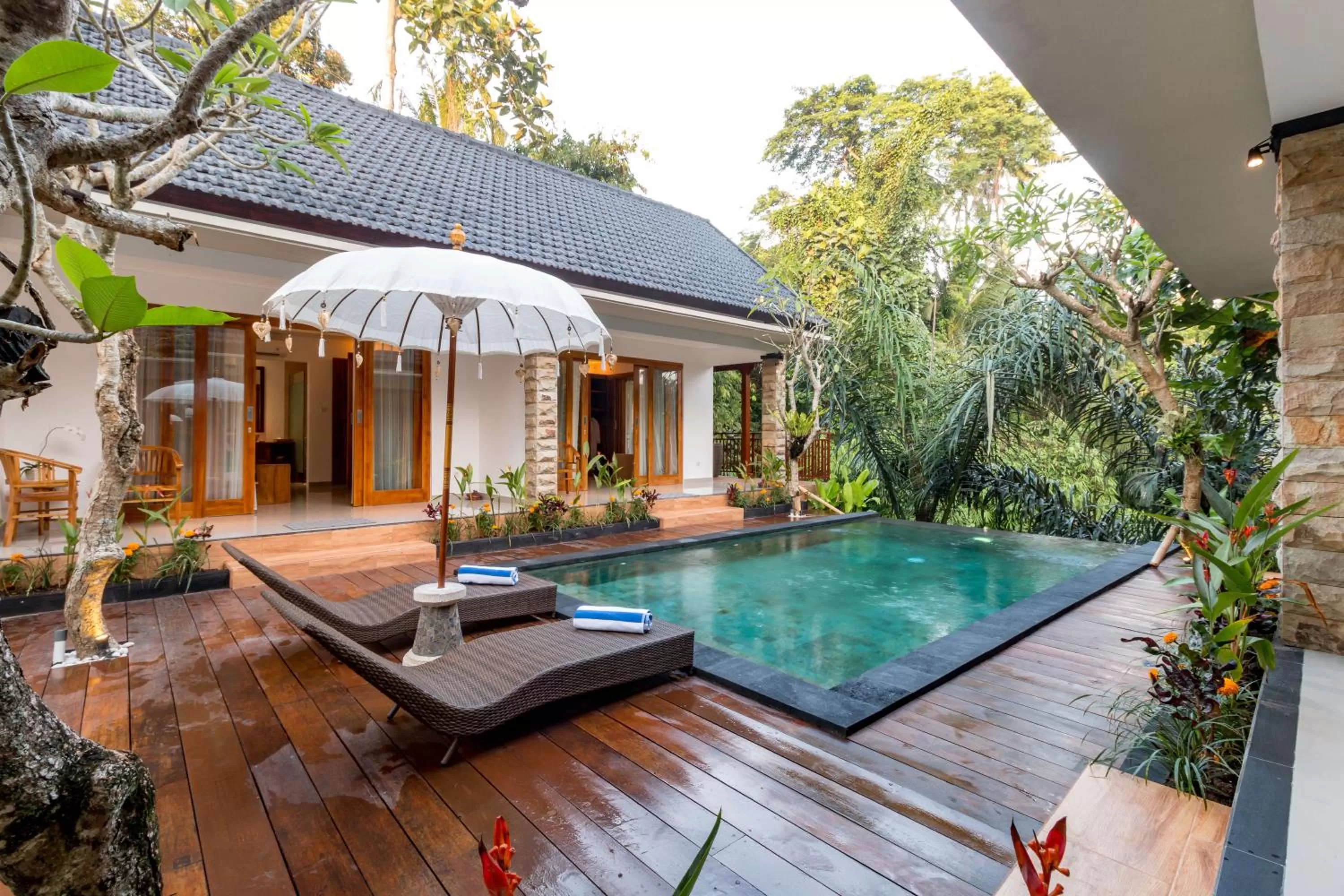 Swimming pool in The Pesaren Ubud