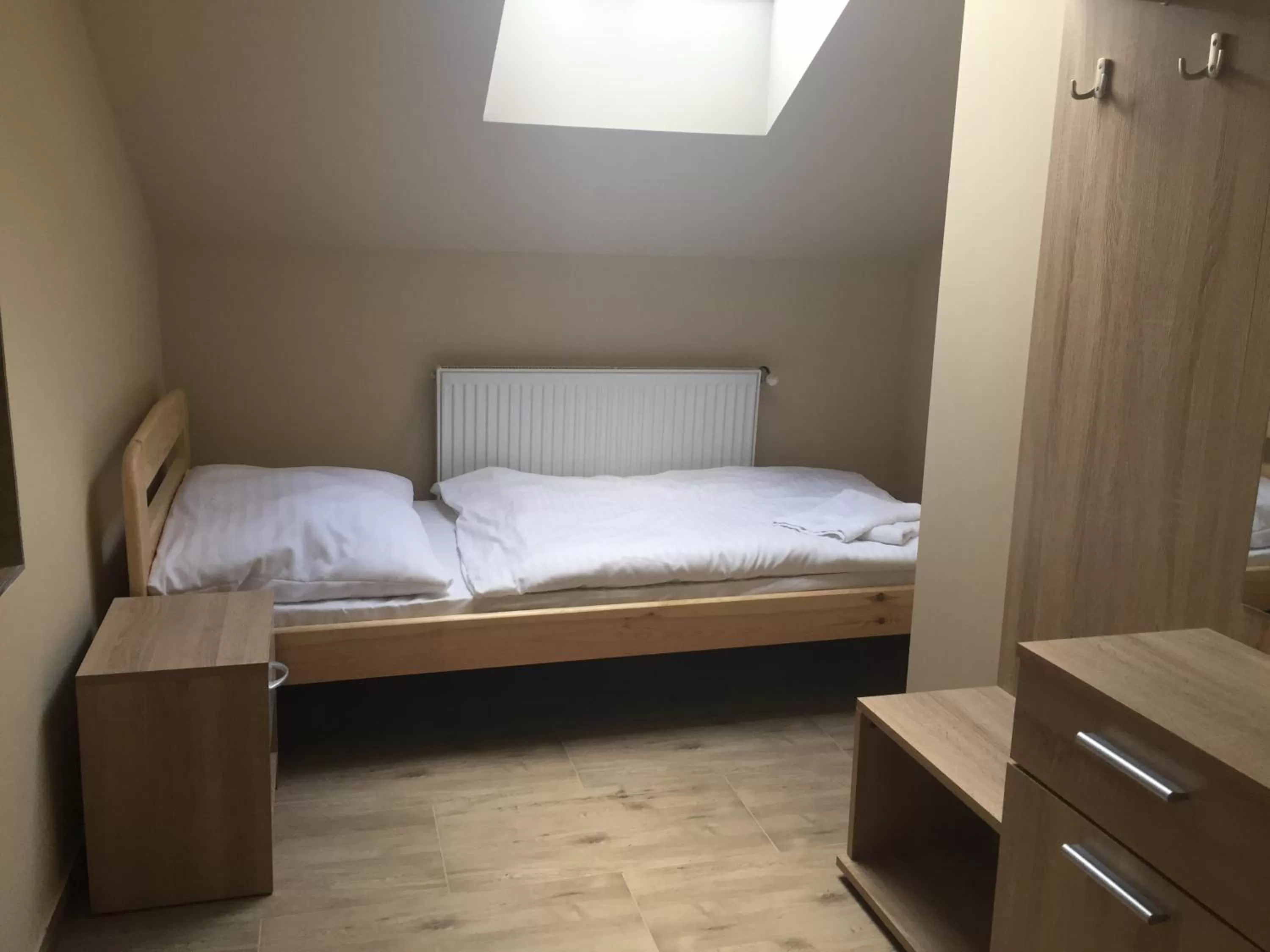 Photo of the whole room, Bed in Hotel Taurus