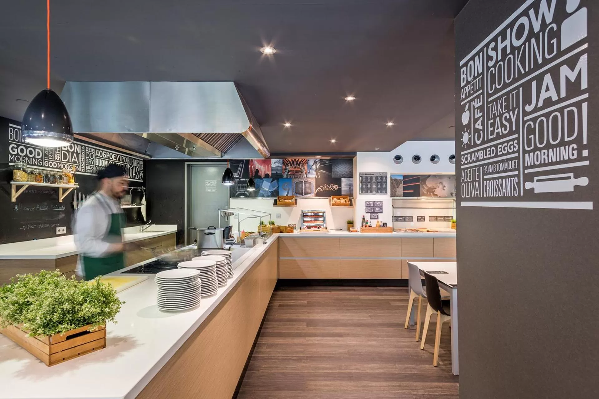 Food and drinks in Andante Hotel