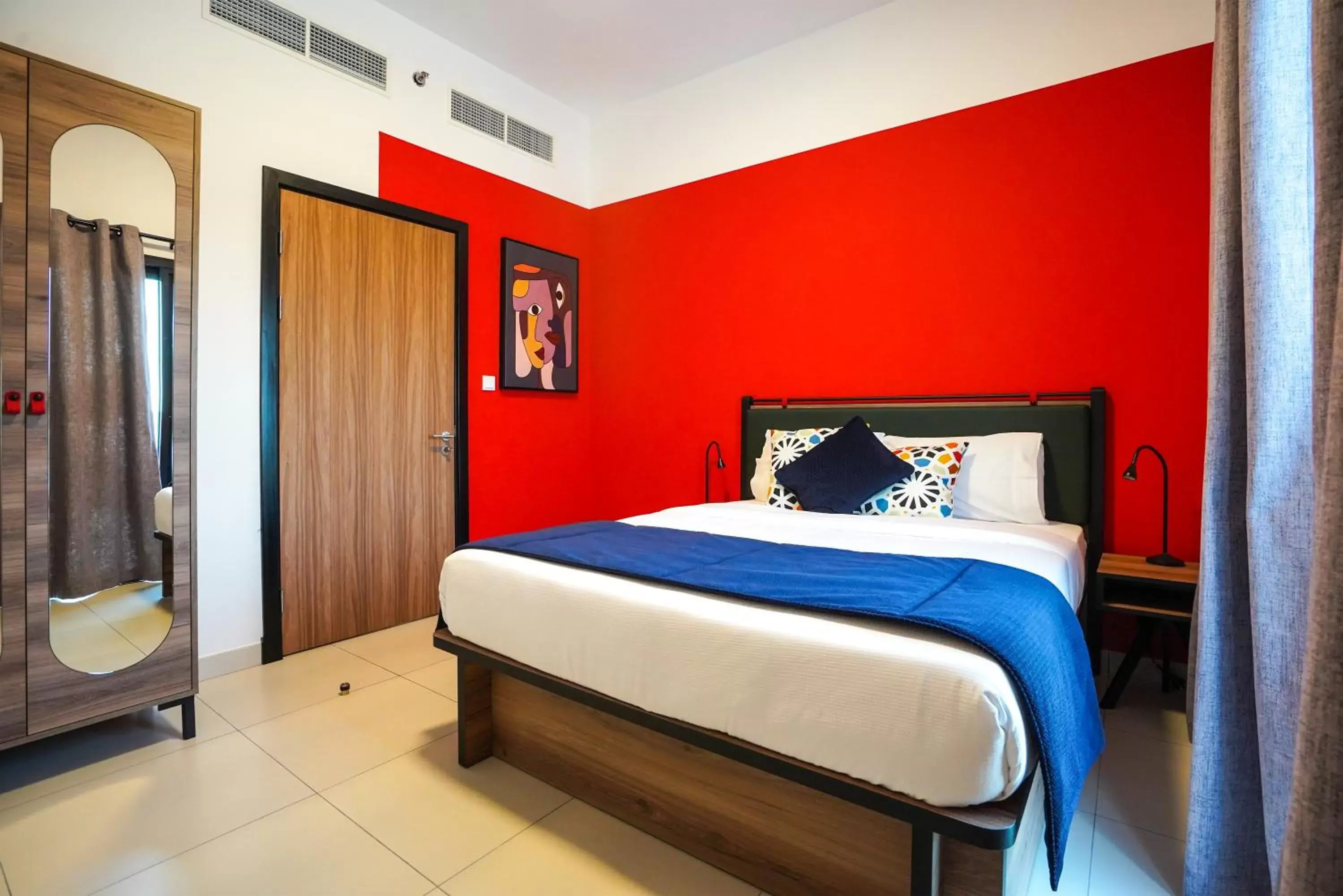 Queen Room with Shared Bathroom in YouCo coliving Dubai Queen Room with Shared Bathroom in YouCo coliving Dubai