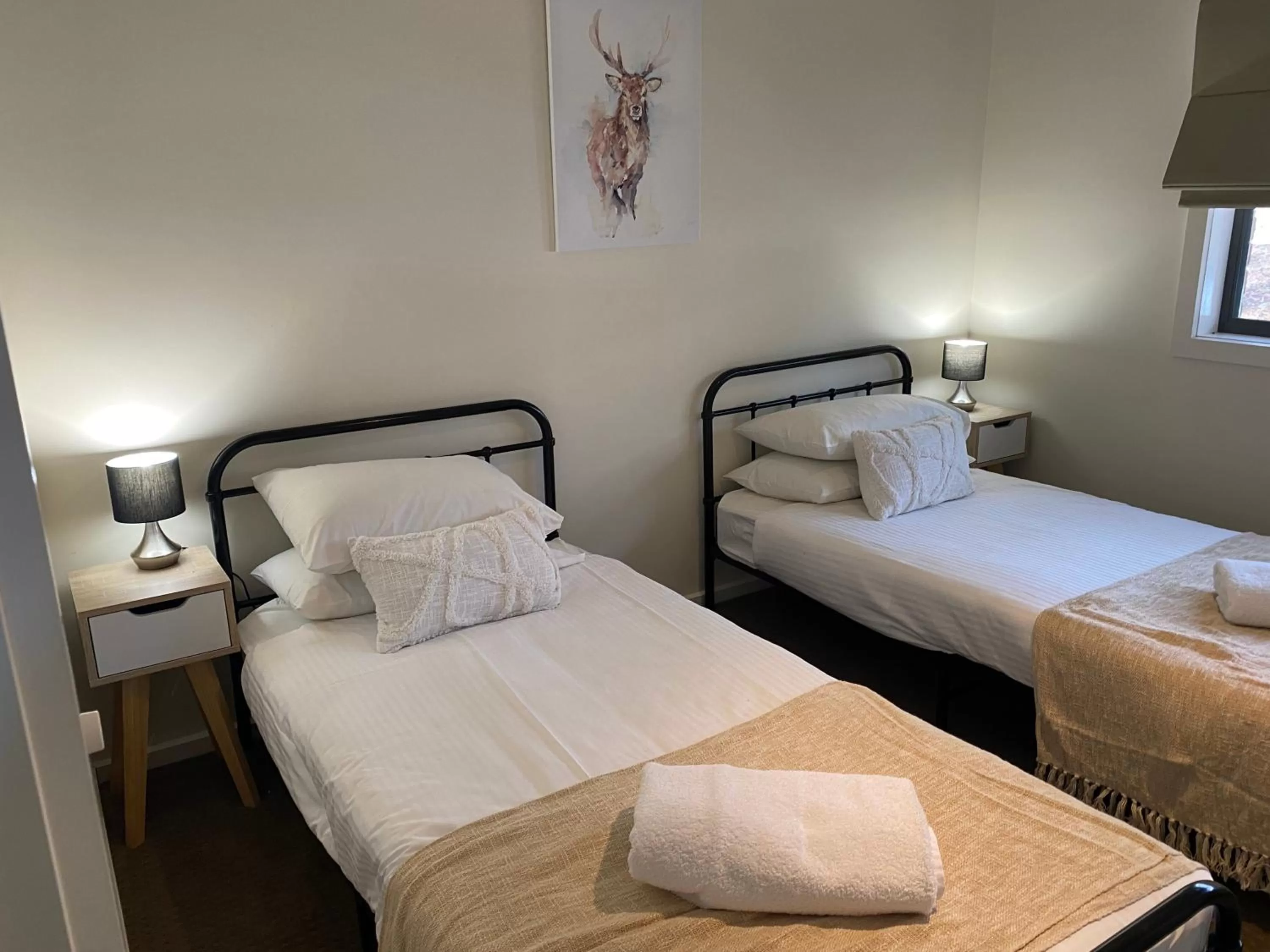 Bedroom, Bed in Mansfield Country Resort