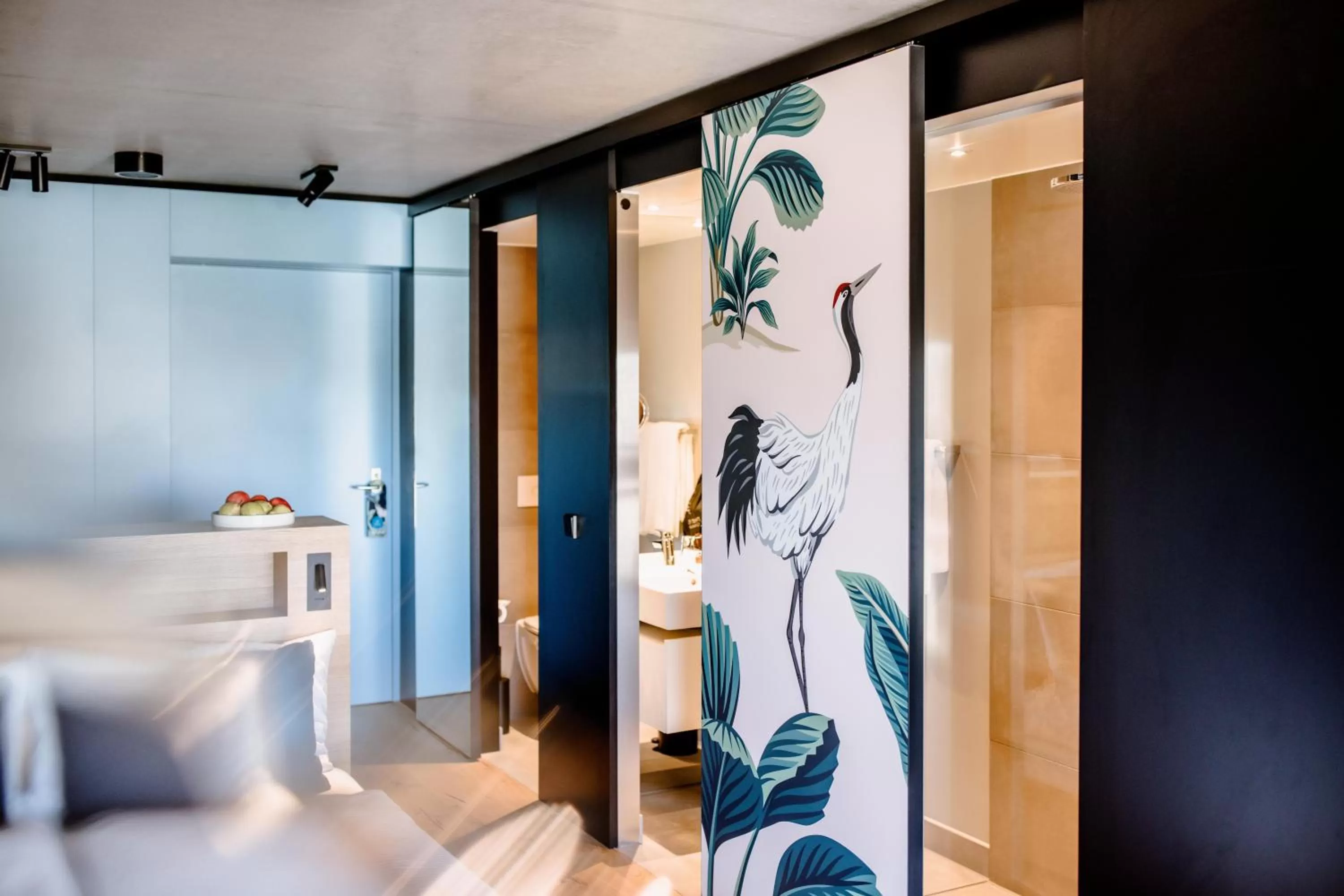 Toilet in THE FLAG West M.