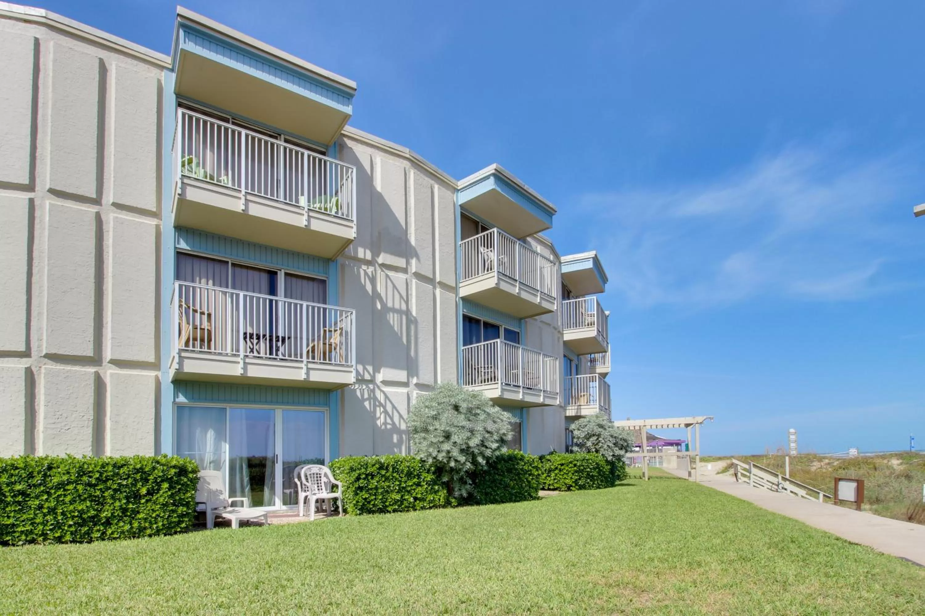 Property Building in La Internacional Condominiums #210