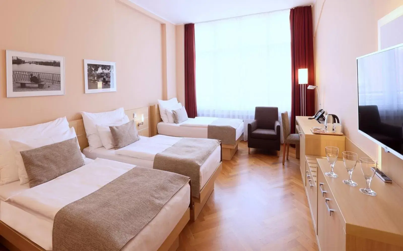 Deluxe Triple Room in Amarilis Deluxe Triple Room in Amarilis