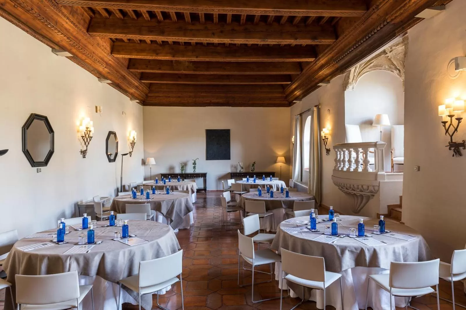 Business facilities in Parador de Cuenca