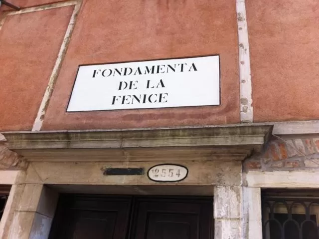 Property building in B&B Al Teatro with canal view