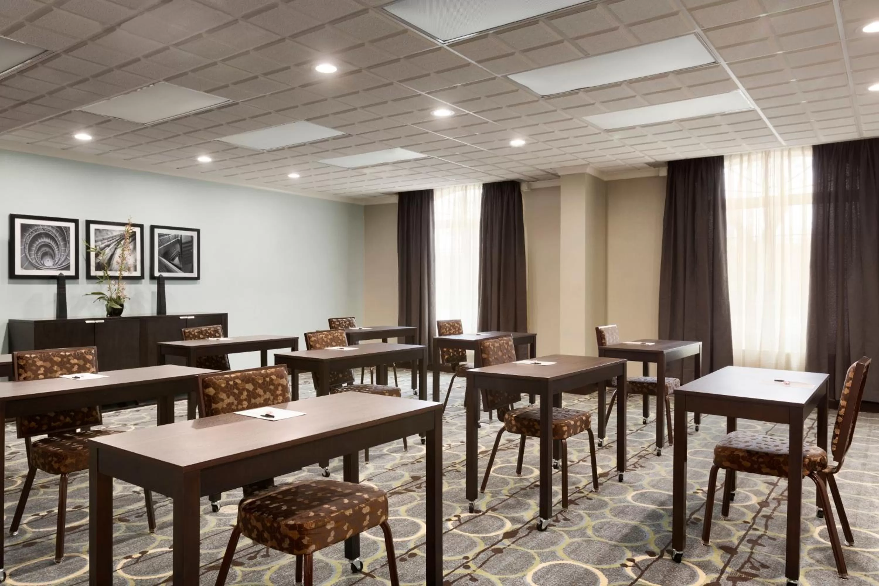 Business facilities in Flamingo Inn & Suites Vero Beach I-95
