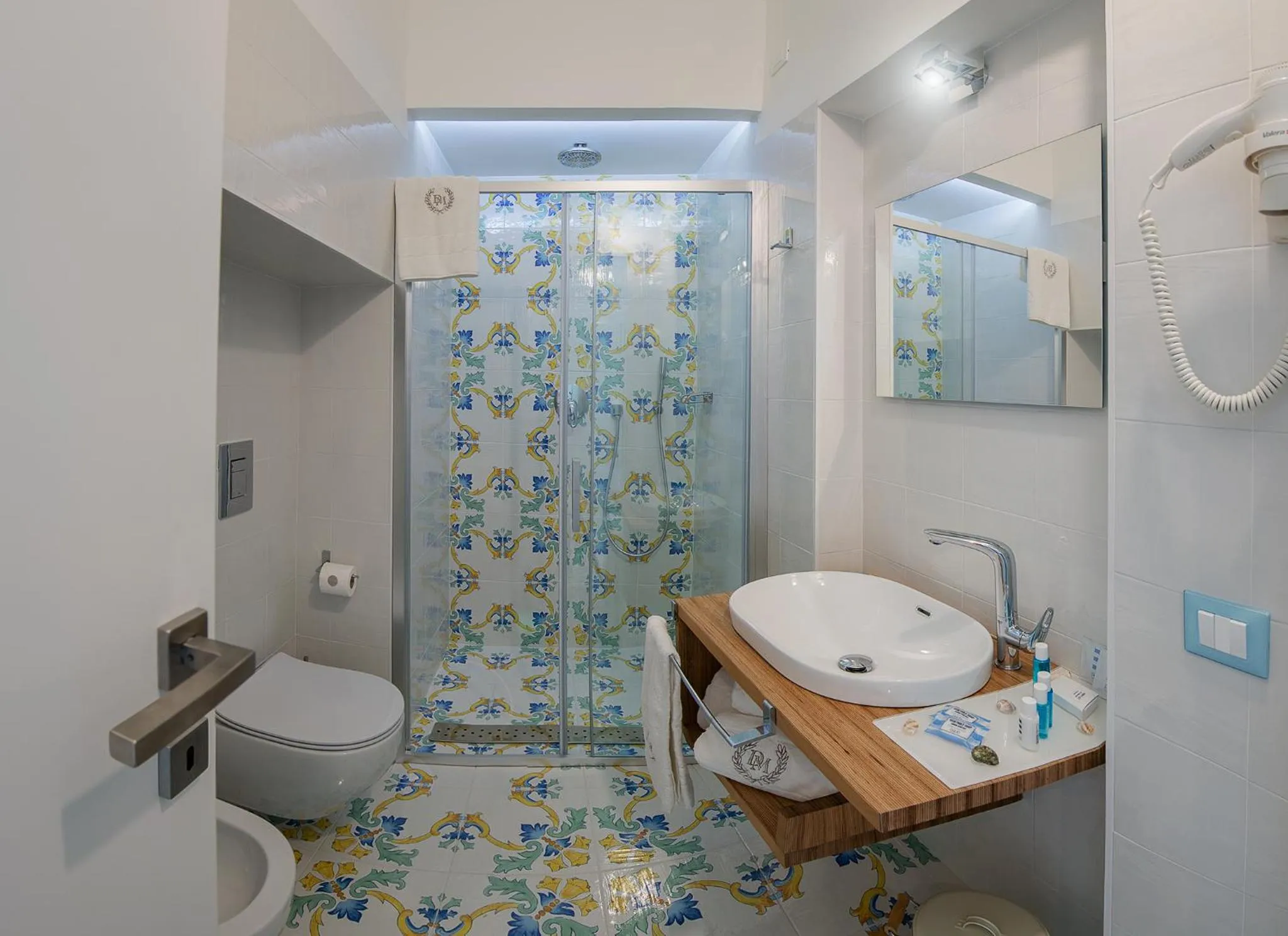 Shower in Domus Maris Relais Boutique Hotel