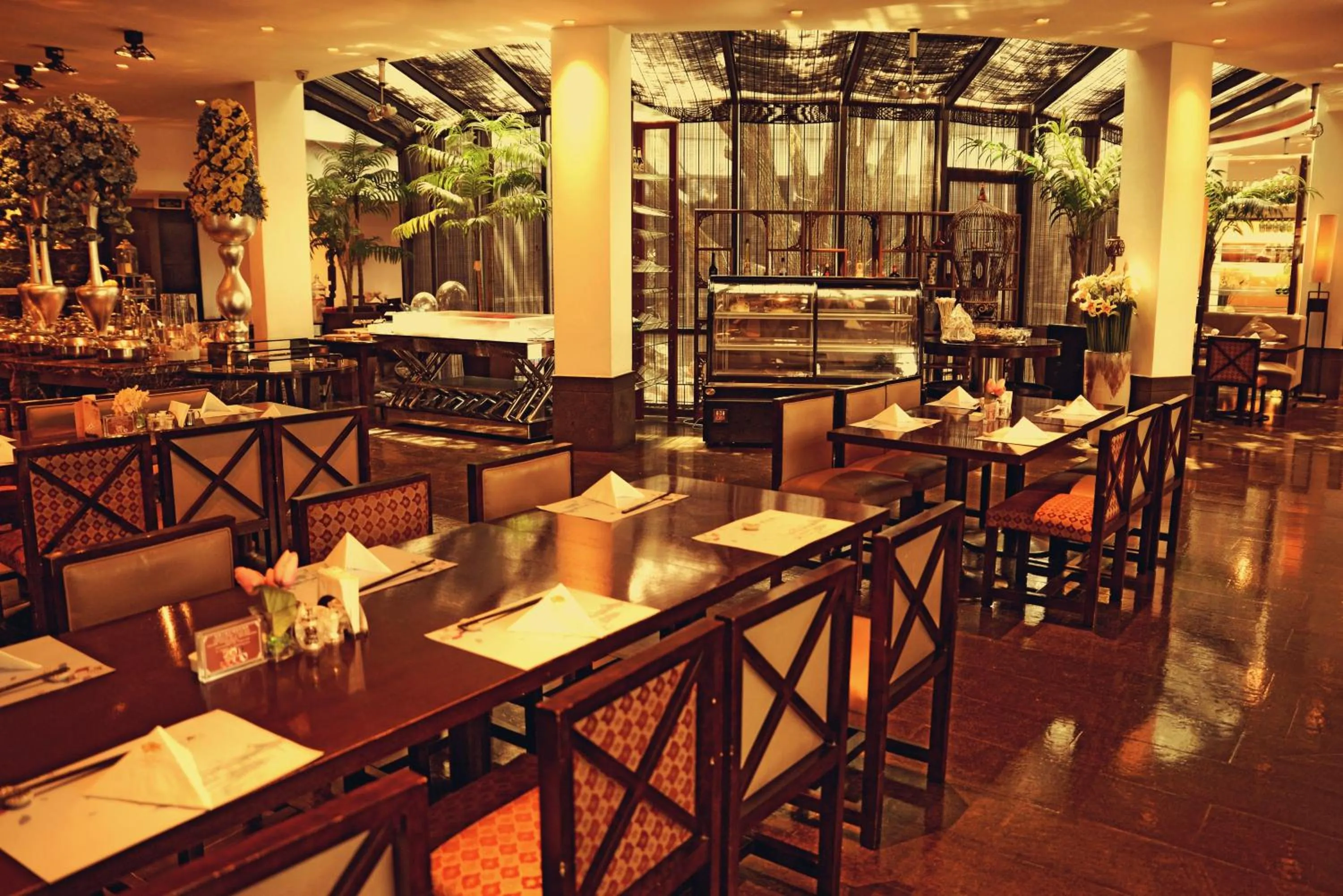 Restaurant/places to eat in Garden Hotel Suzhou