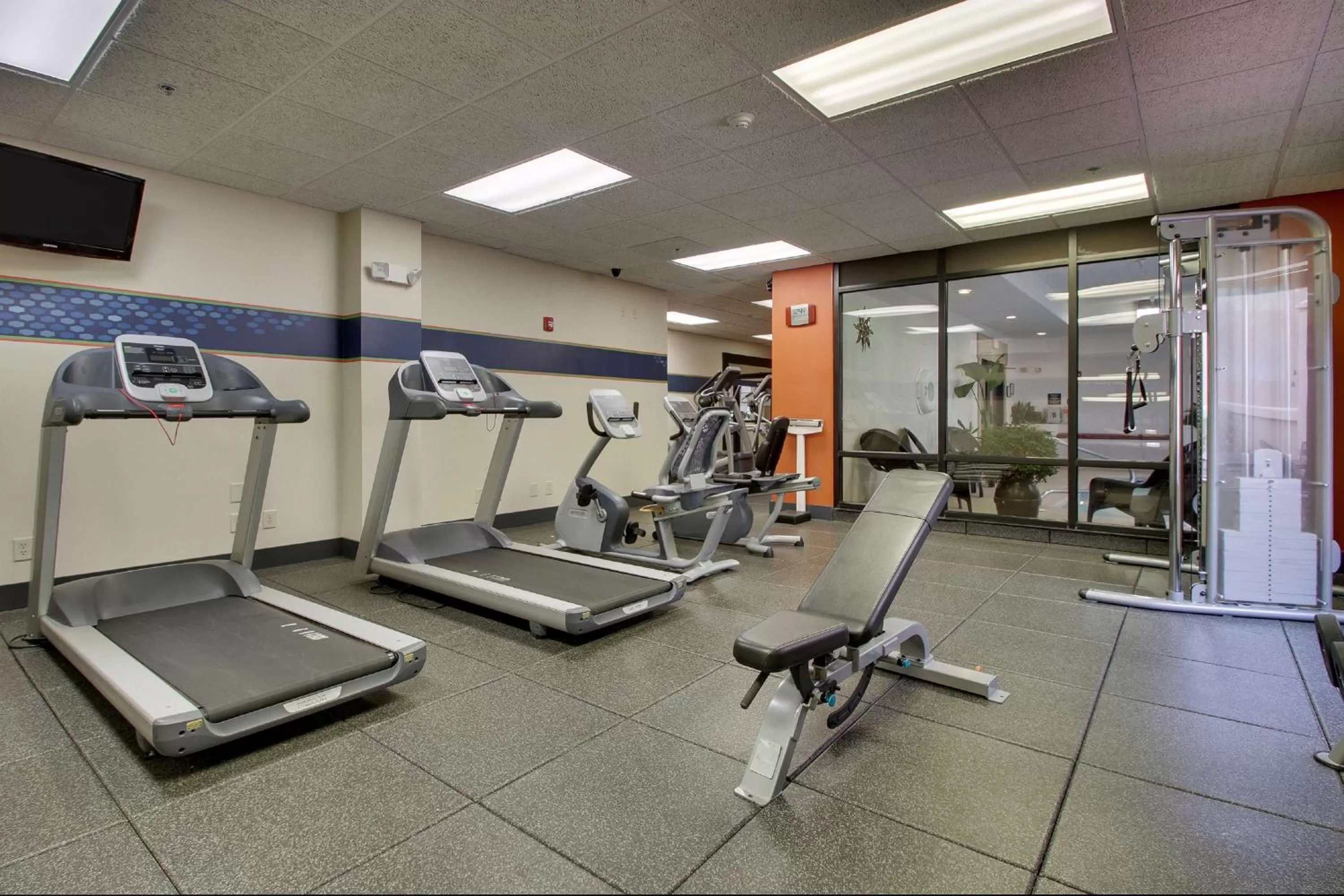 Fitness centre/facilities in Hampton Inn Warner Robins