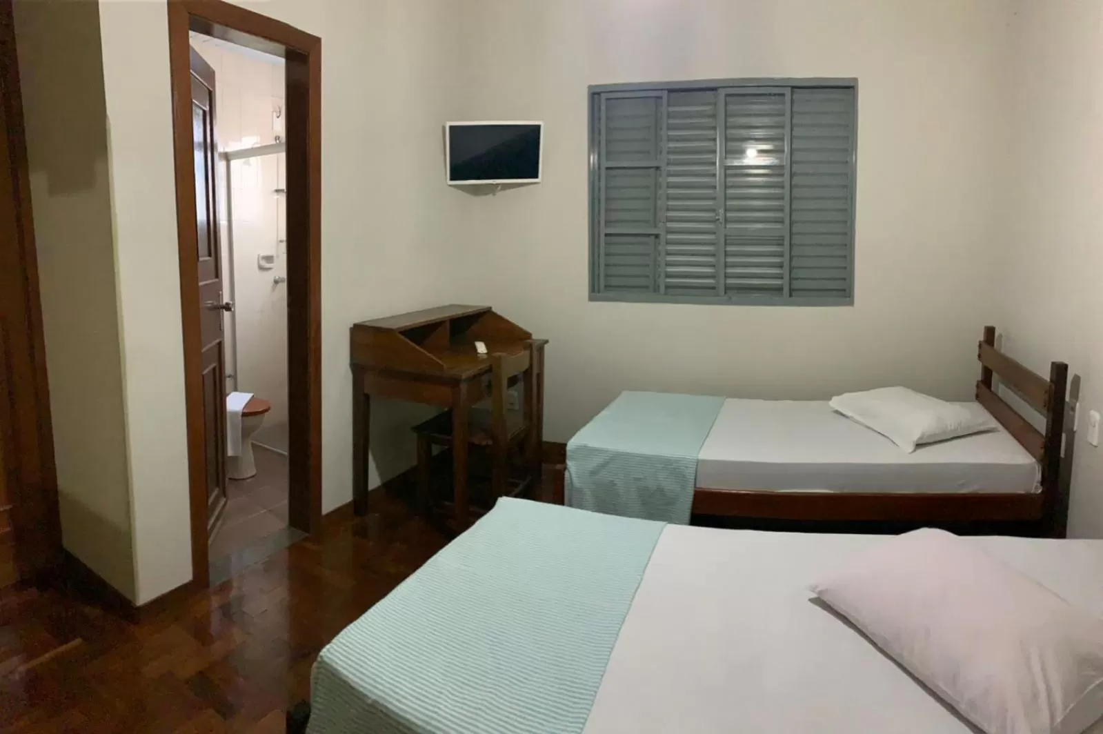 Bedroom, Bed in Hotel JB