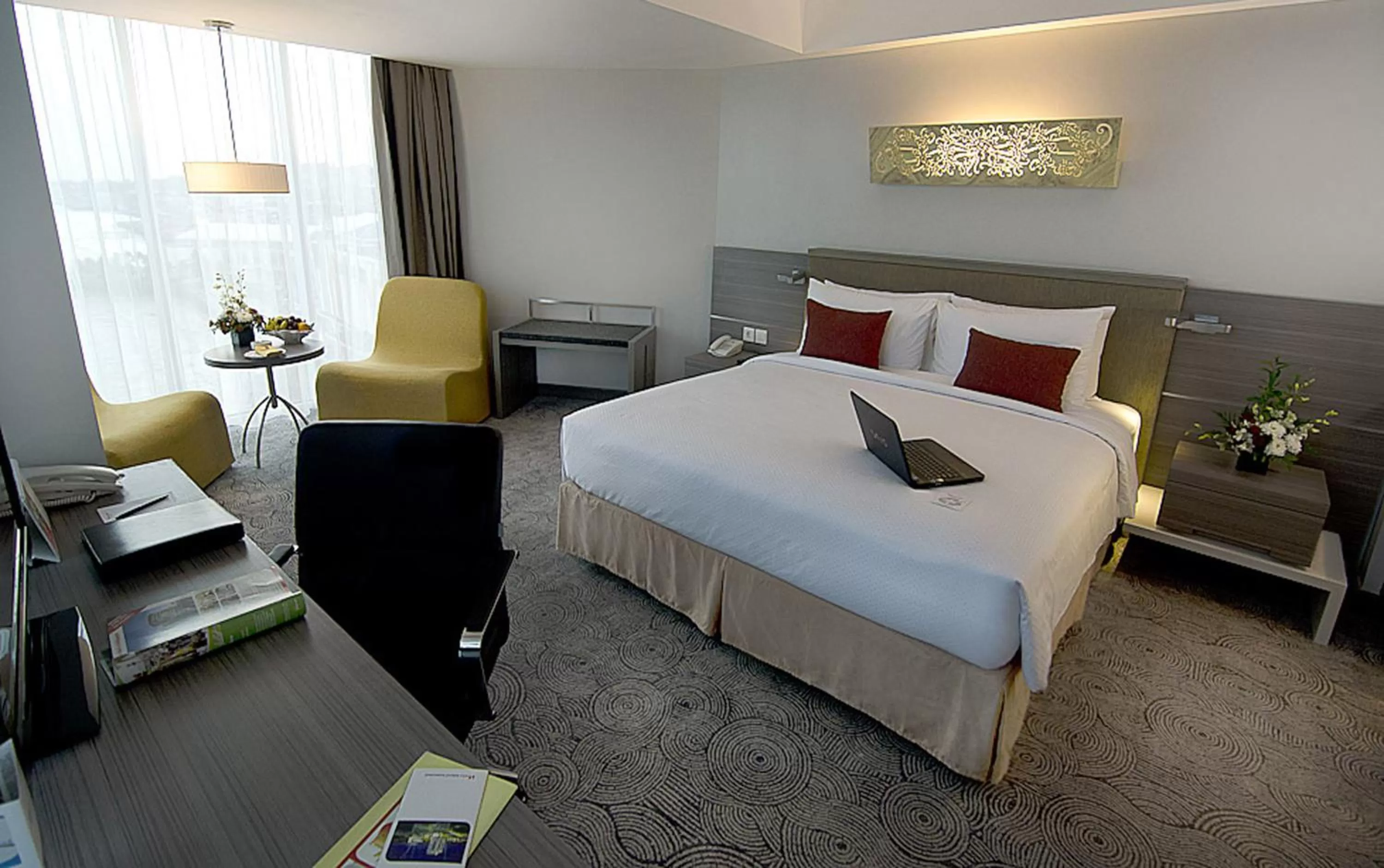 Bedroom, Bed in Swiss-Belhotel Balikpapan