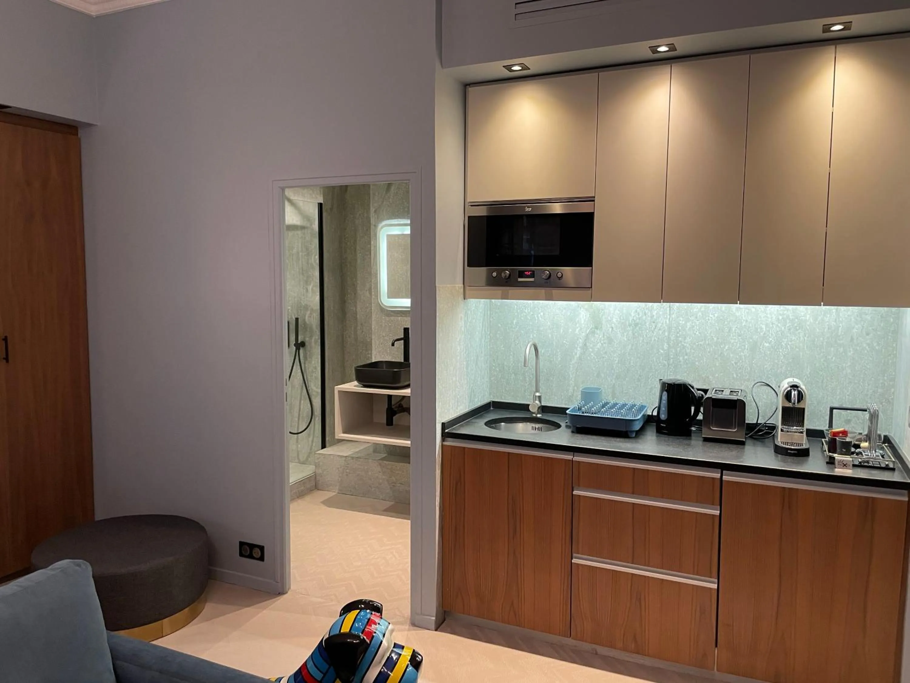 Kitchen or kitchenette in Hotel 33 Marbeuf