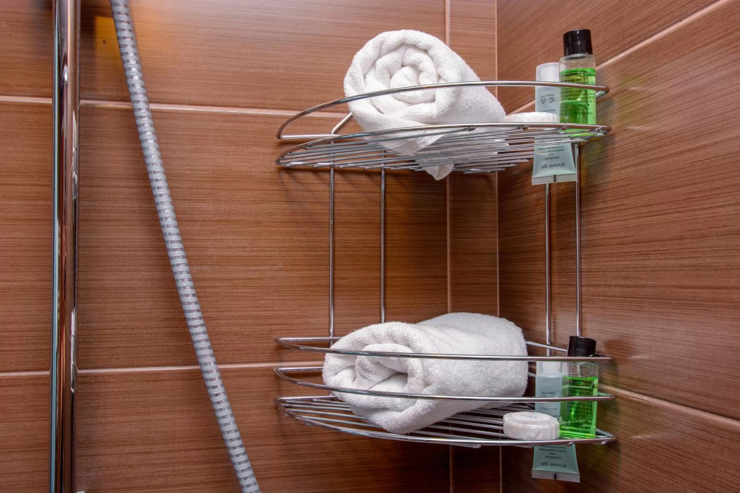 Bathroom in Kindli Hotel